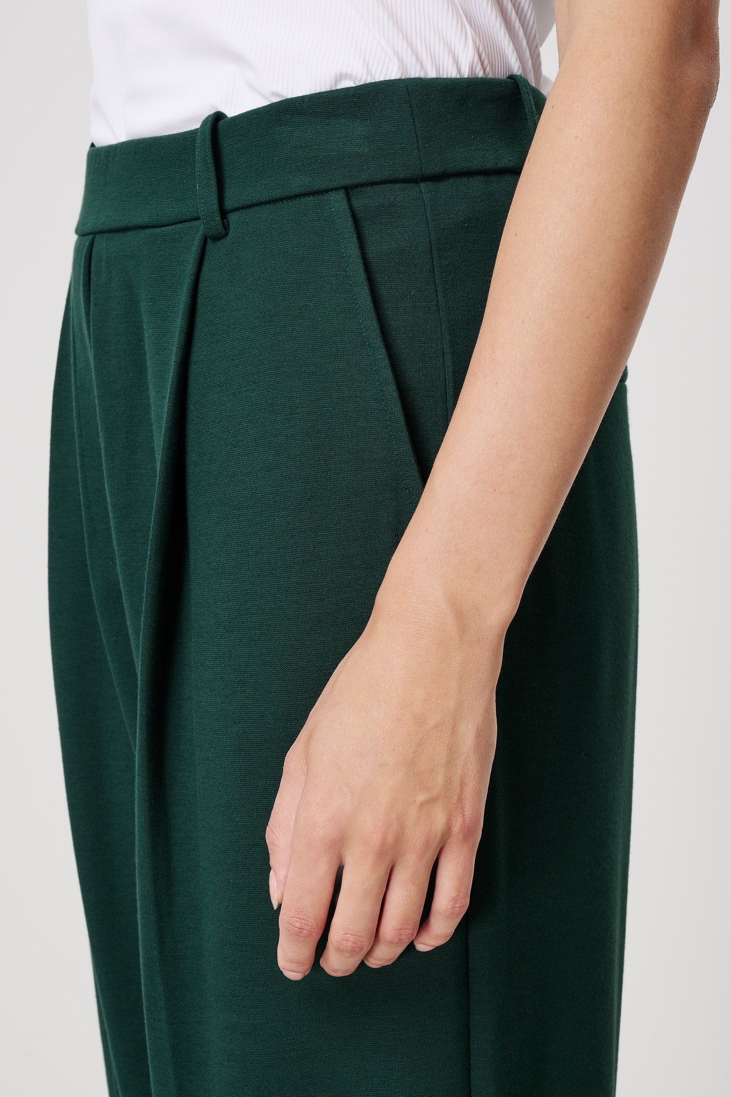 DREW PANTS DEEP GREEN 5