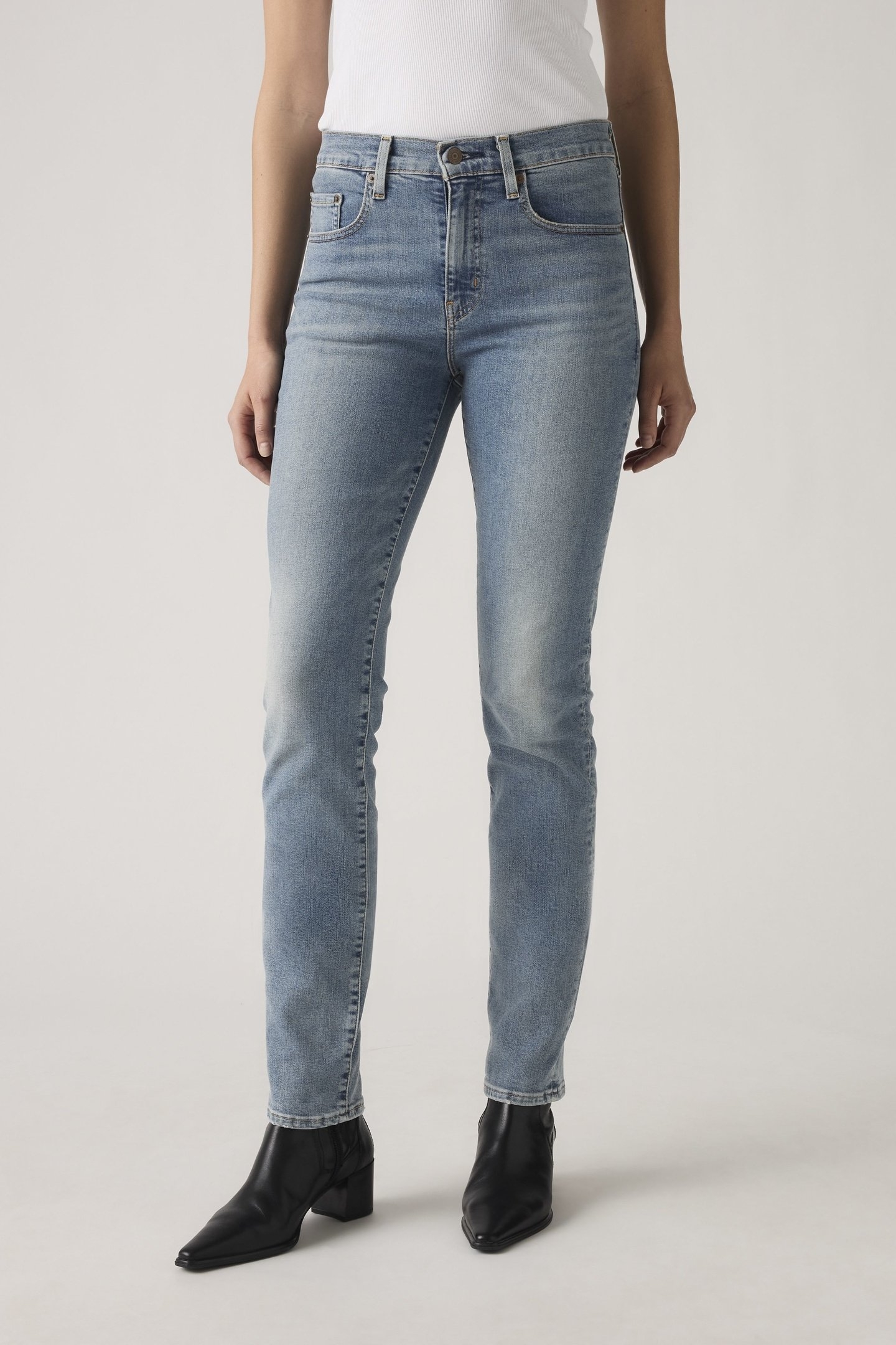 724 HIGH RISE STRAIGHT FAR UP 1