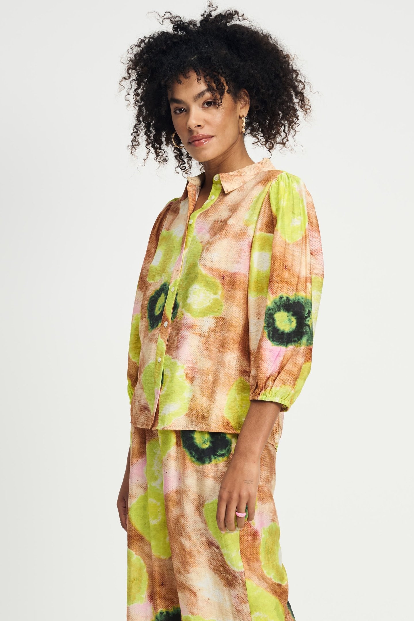 BLOUSE - SUMMER BLISS LIME GREEN 2