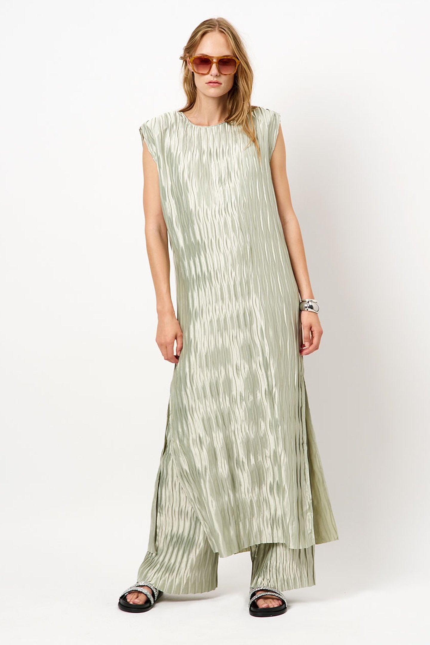 LILIUM PLISSÉ PANTS SOFT PISTACHIO 3