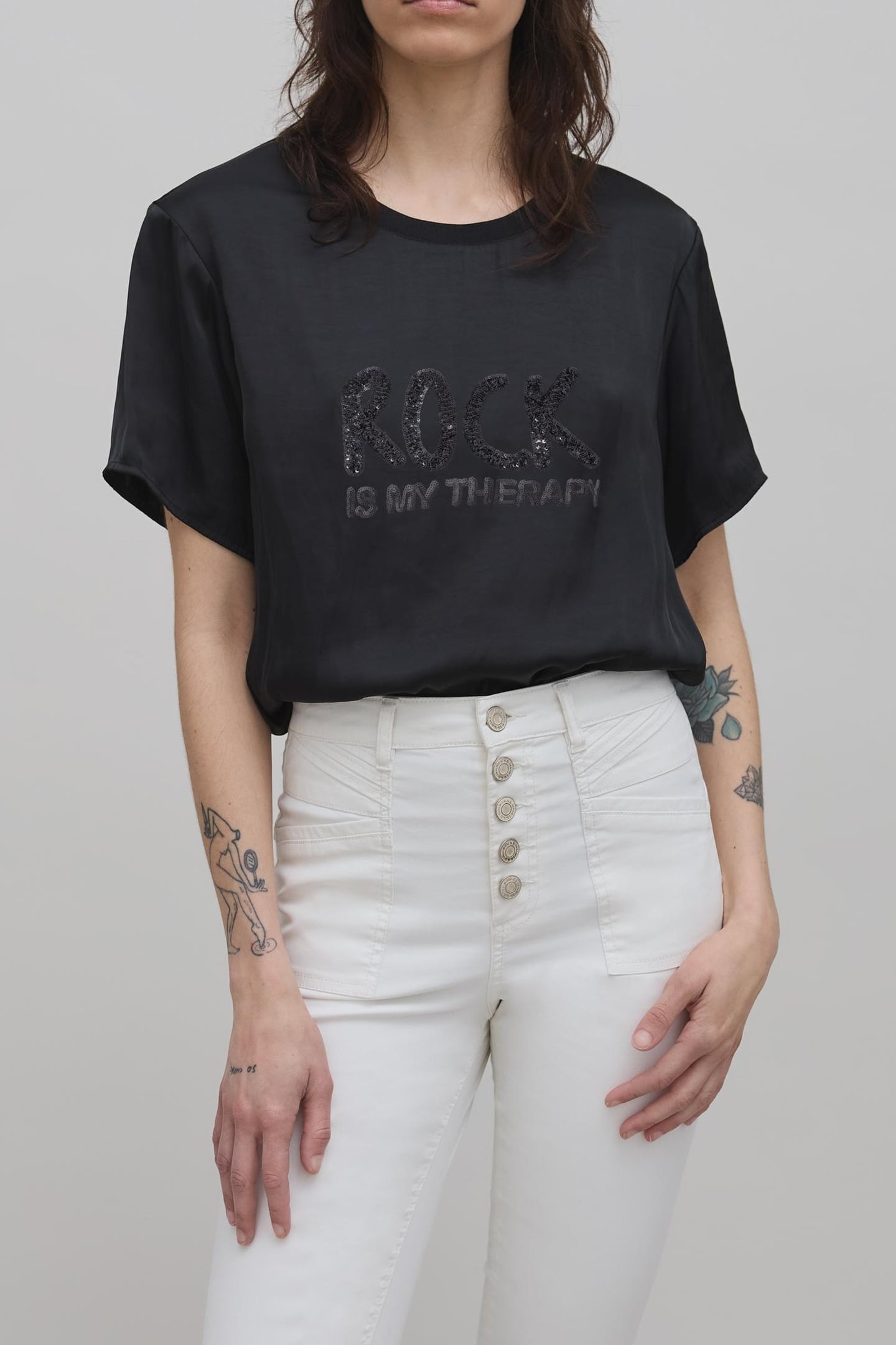 BLACK RECYCLED POLYESTER SEQUIN EMBROIDERED 2