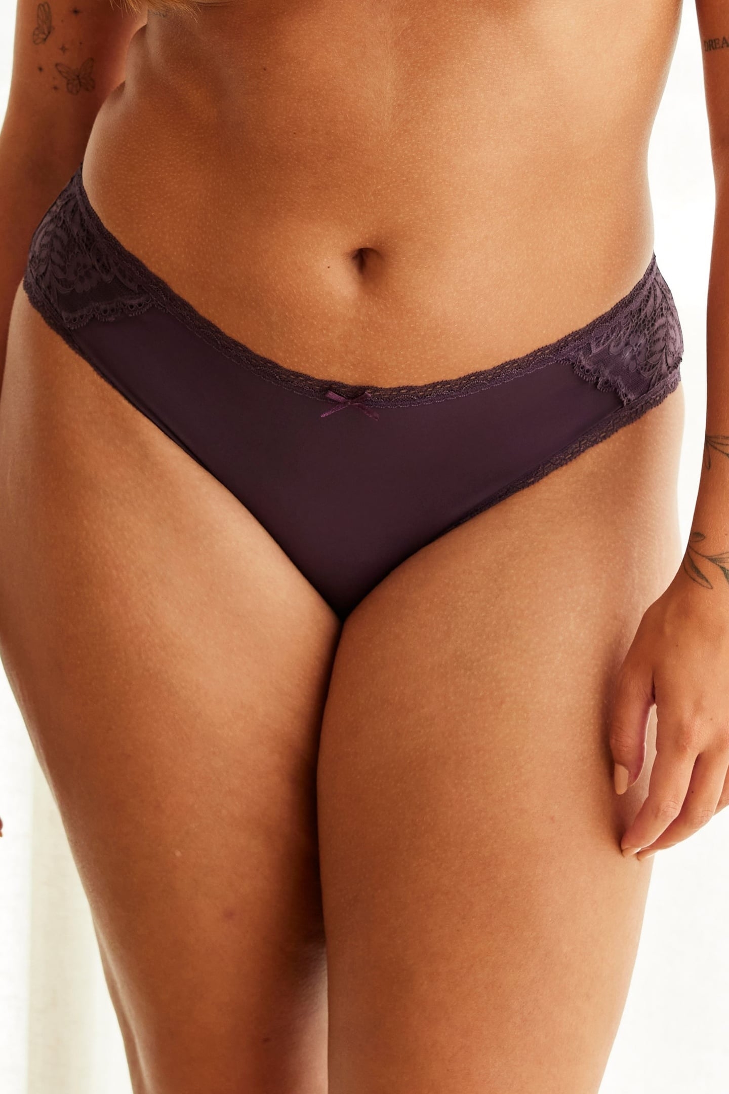 SHORTY SASJA AUBERGINE 2