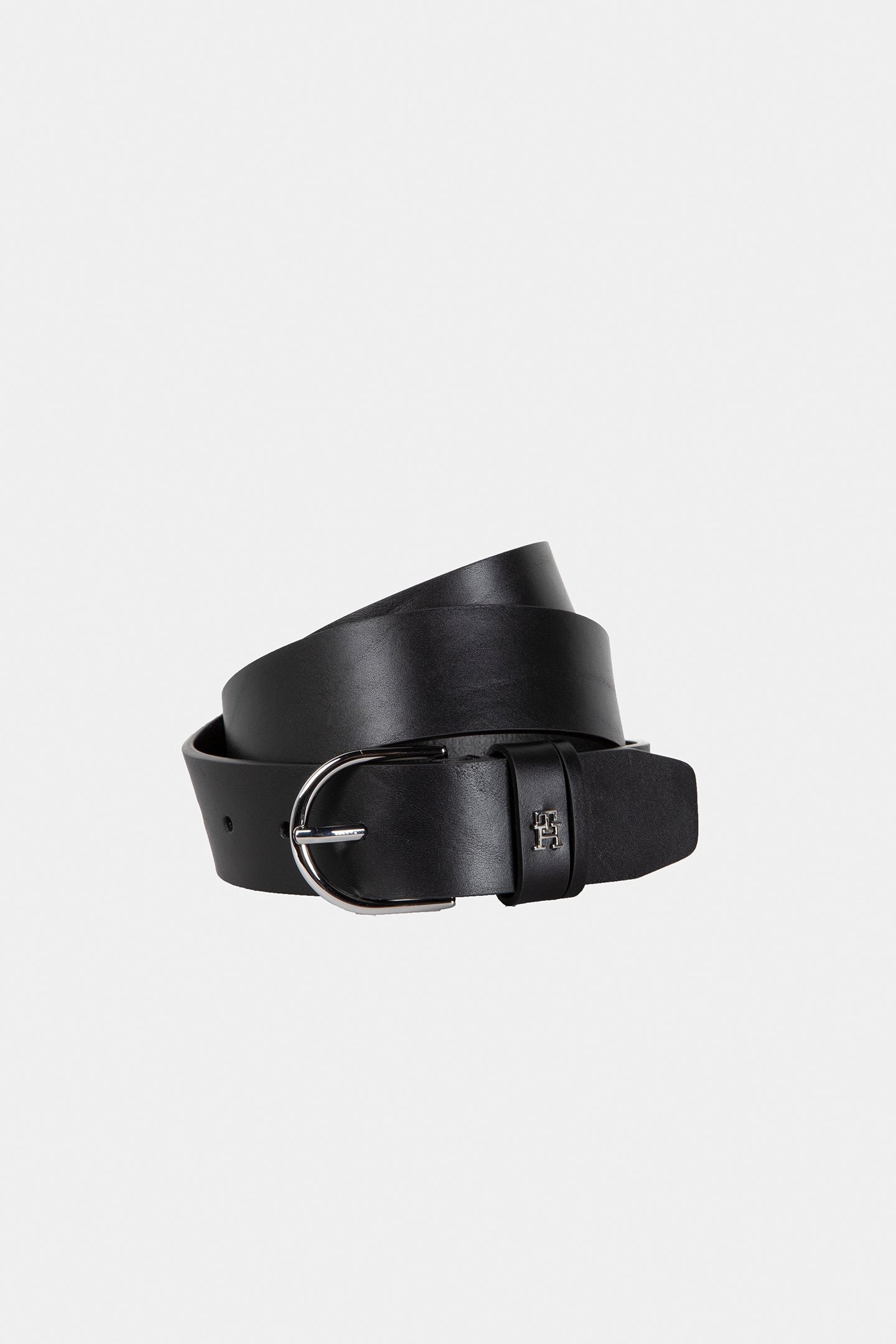ESSENTIAL EFFORTLESS ADJUSTABLE BELT BLACK 2