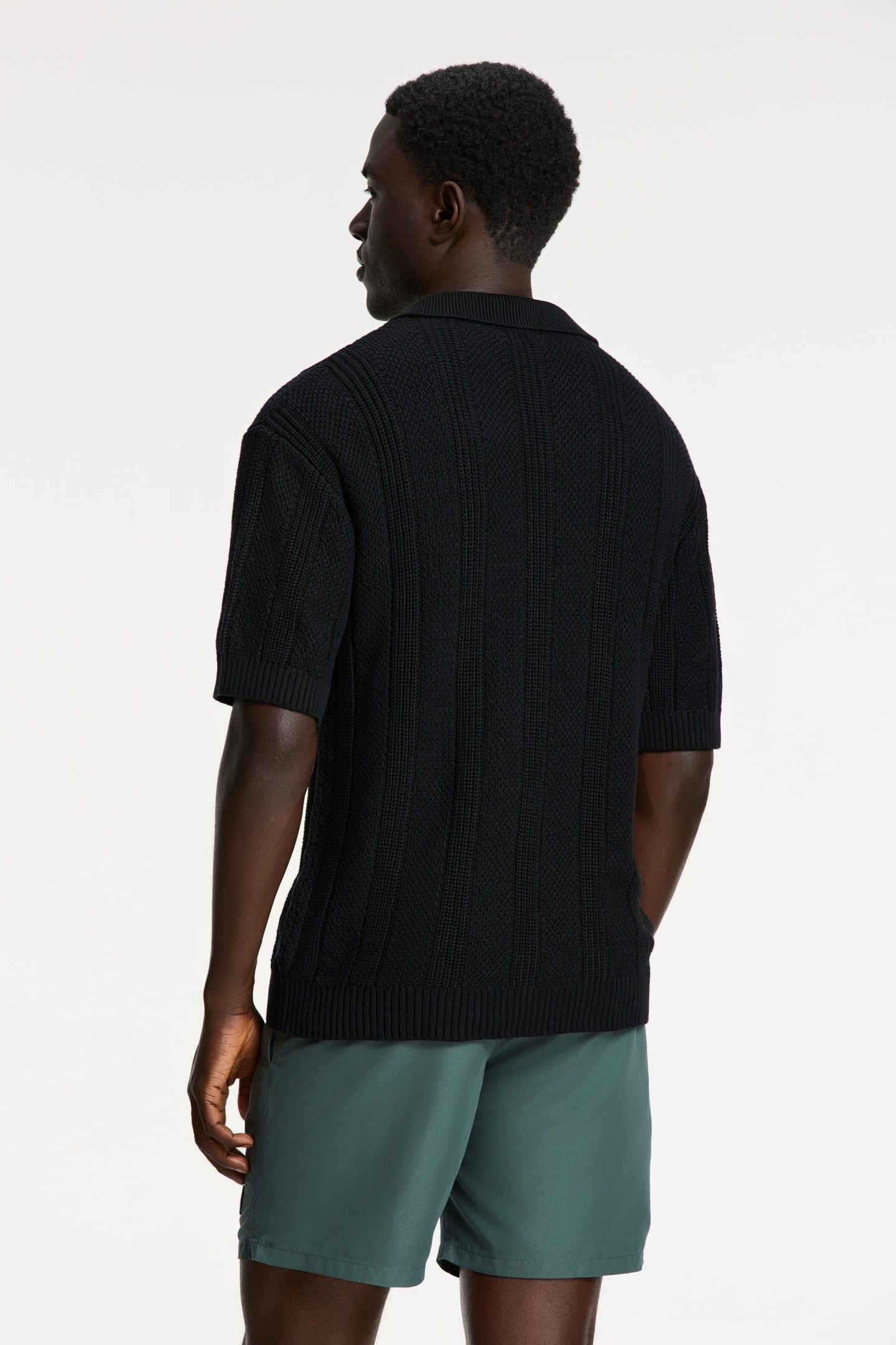 PITT KNITTED POLO SOLID BLACK 3