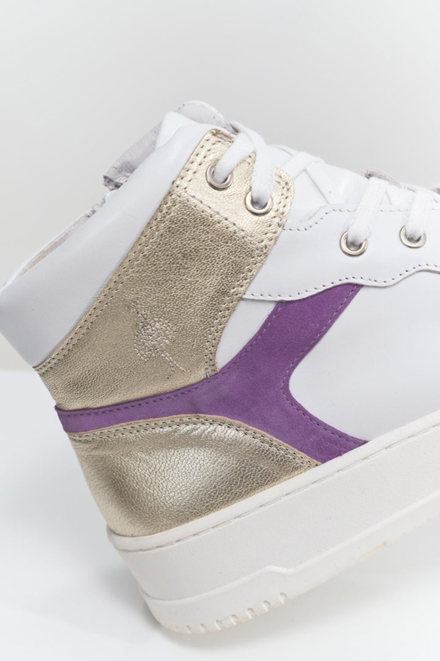 O.QUEEN - WHITE, PURPLE, GOLD LEATHER SNEAKERS 4