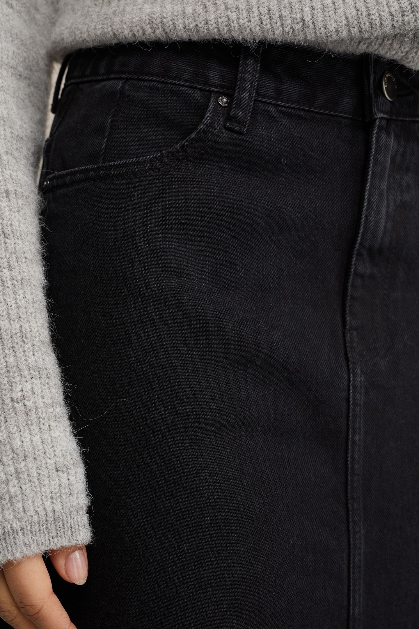 SKIRT MAXI LENGTH BLACK 6