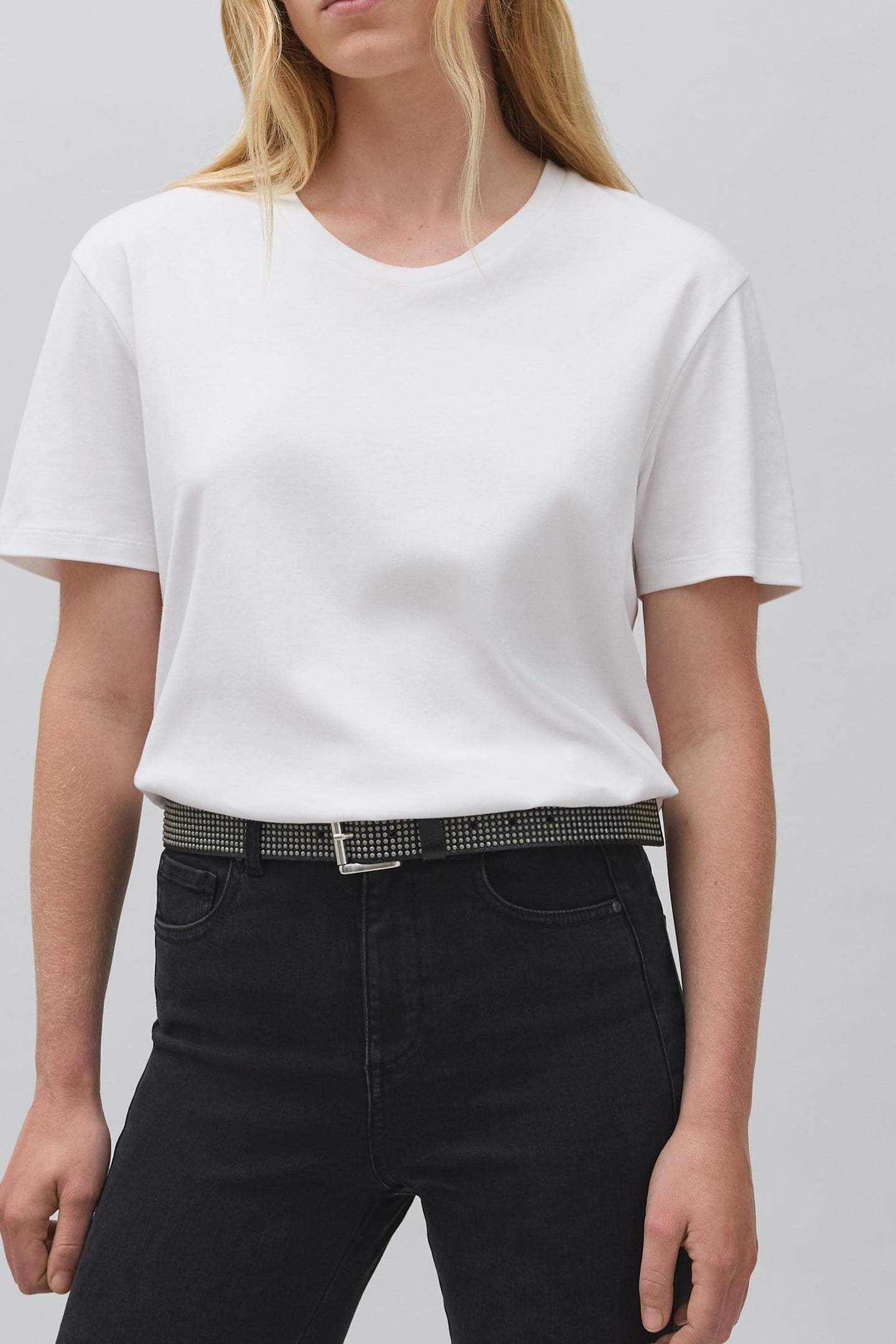 ALL-OVER MICRO STUDDED LEATHER BLACK BELT 1