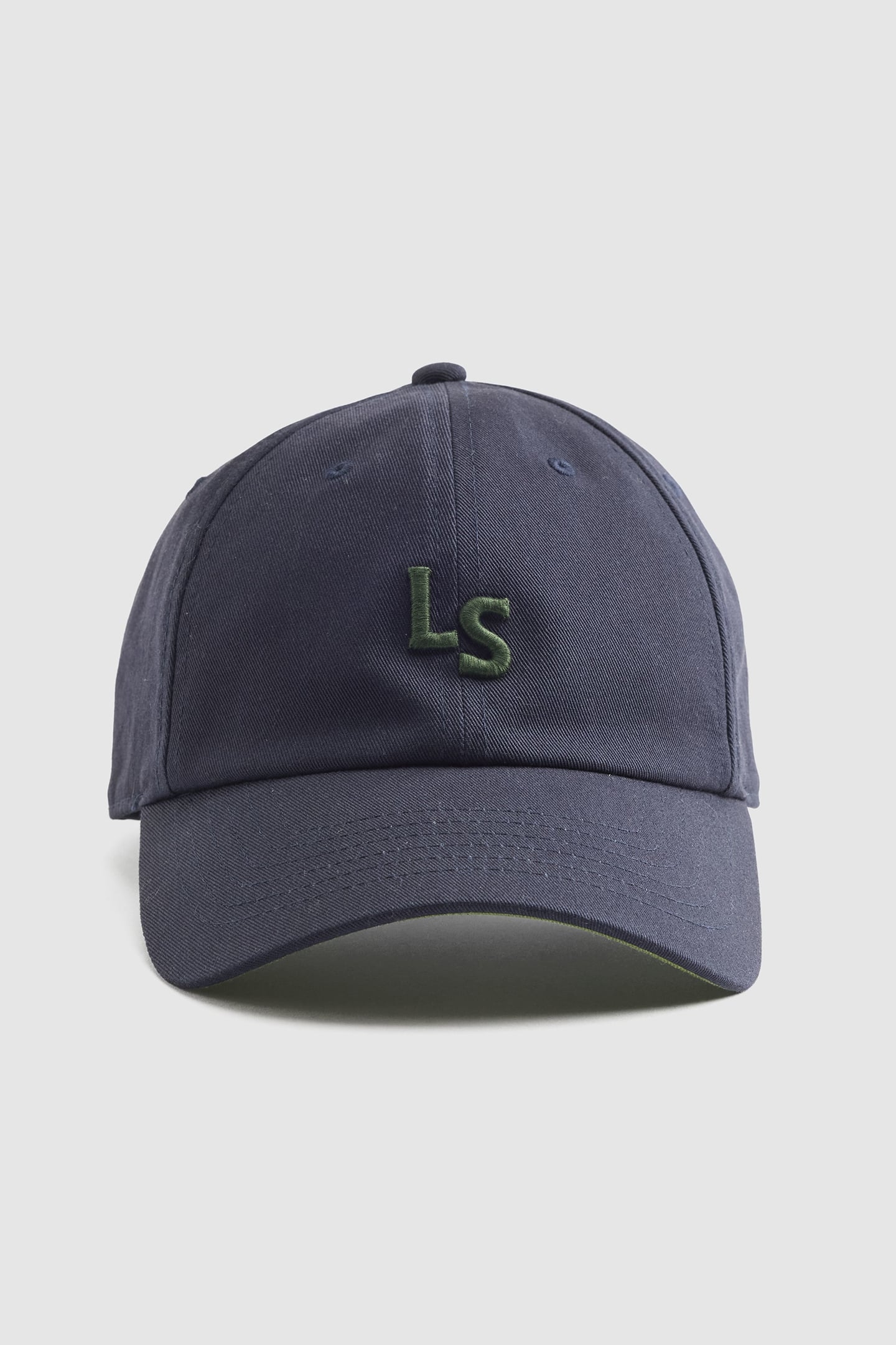 LS MONOGRAM CAP W NAVY BLAZER 3