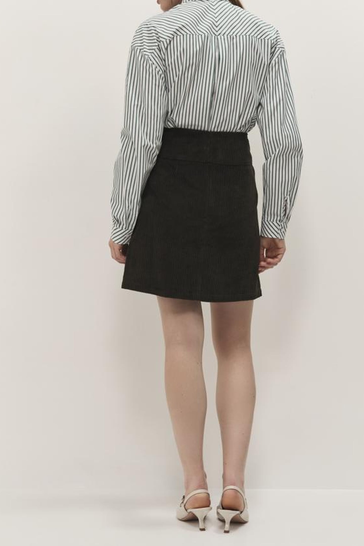 JUJU - SHORT KHAKI CORDUROY SKIRT 5