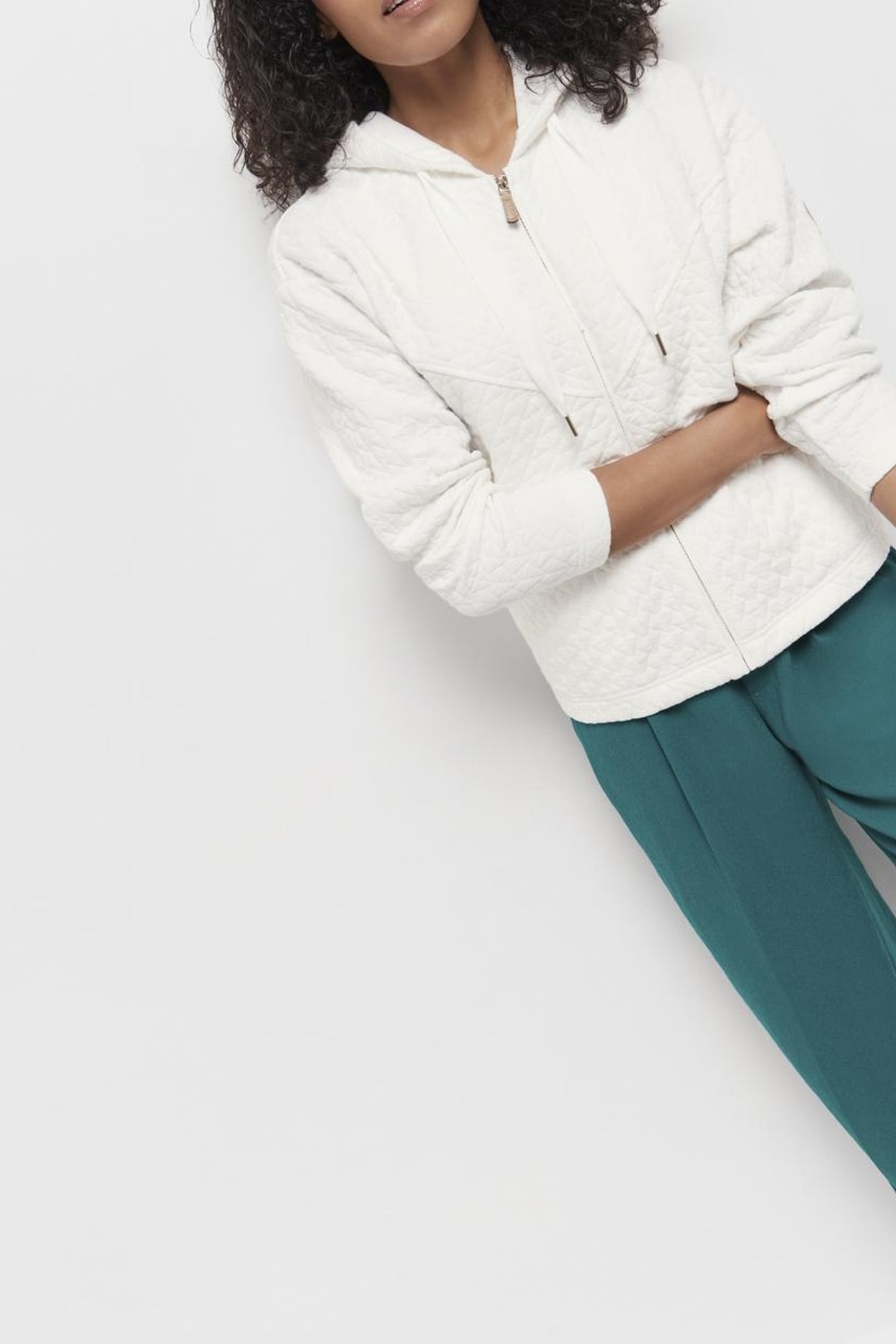 MARGIT - ECRU FANCY KNIT ZIPPED CARDIGAN 5