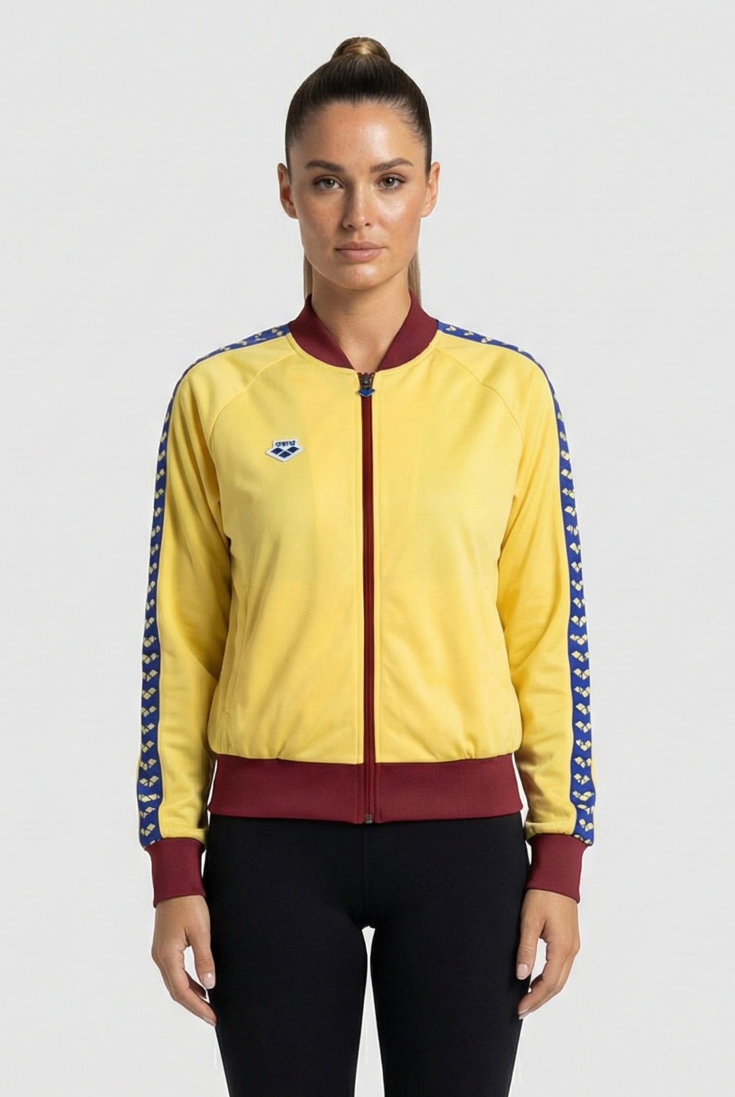 W RELAX IV TEAM JACKET BUTTER BURGUNDY 1