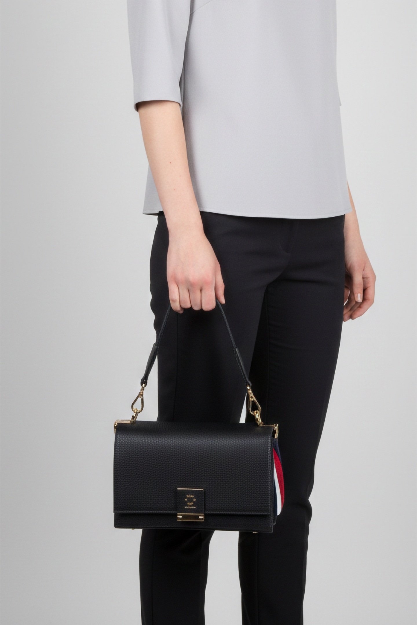 HER MED CROSSOVER SPACE BLUE 2