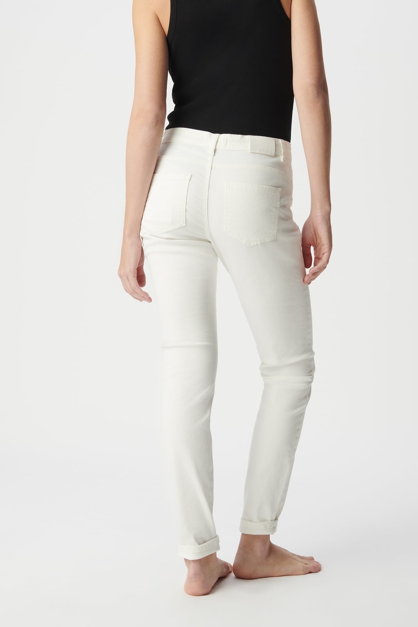 POWERSTRETCH WHITE SLIM JEANS WITH LACING POCKETS NINA 3