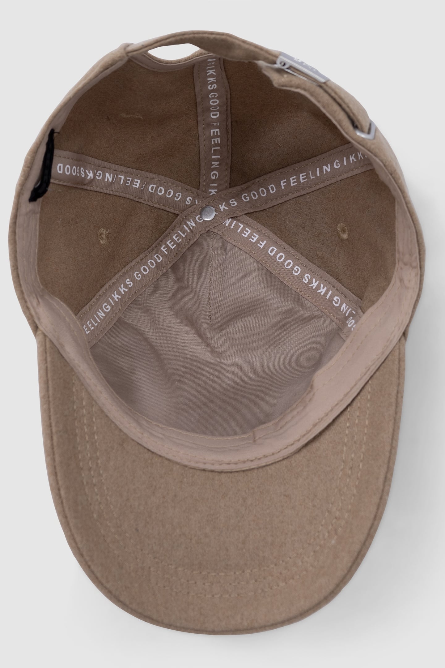 BEIGE CAP WITH MONOGRAM EMBROIDERY, GIRL 5