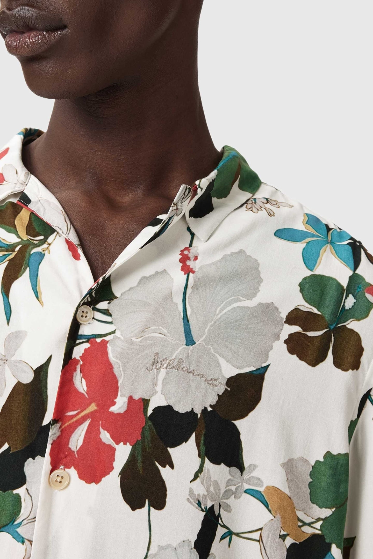 KOH CHANG SS SHIRT OFF WHITE 8