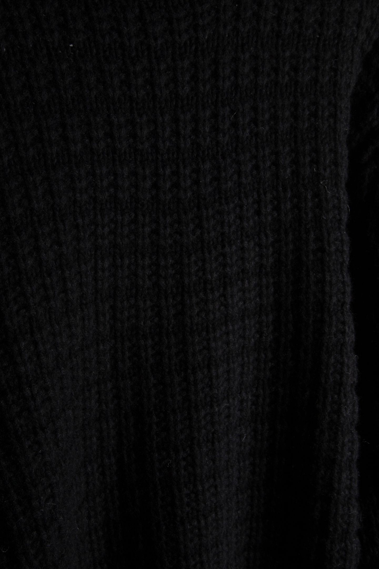 LOUKASSPE PULLOVER BLACK 4