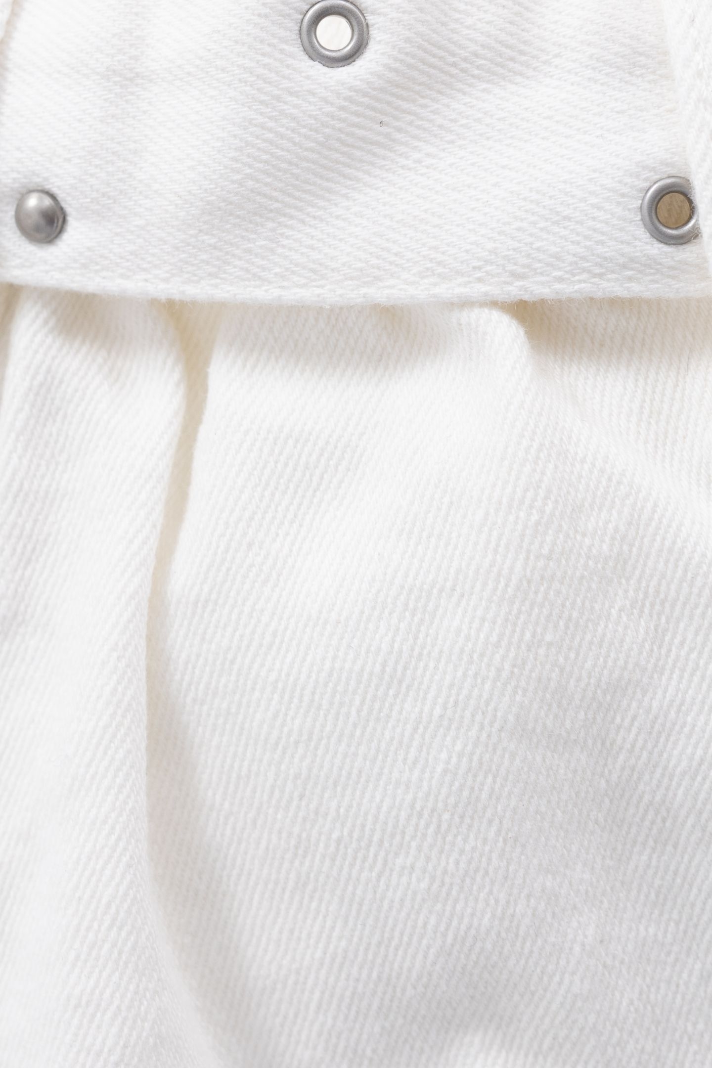 ECRU DENIM SHORTS WITH STUDDED BELT AND EYELETS 7