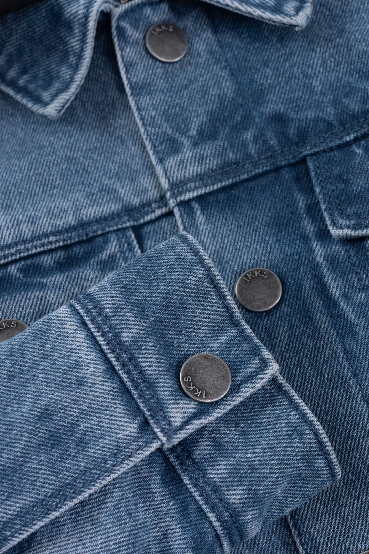 BLUE DENIM JACKET WITH REMOVABLE HOOD 5