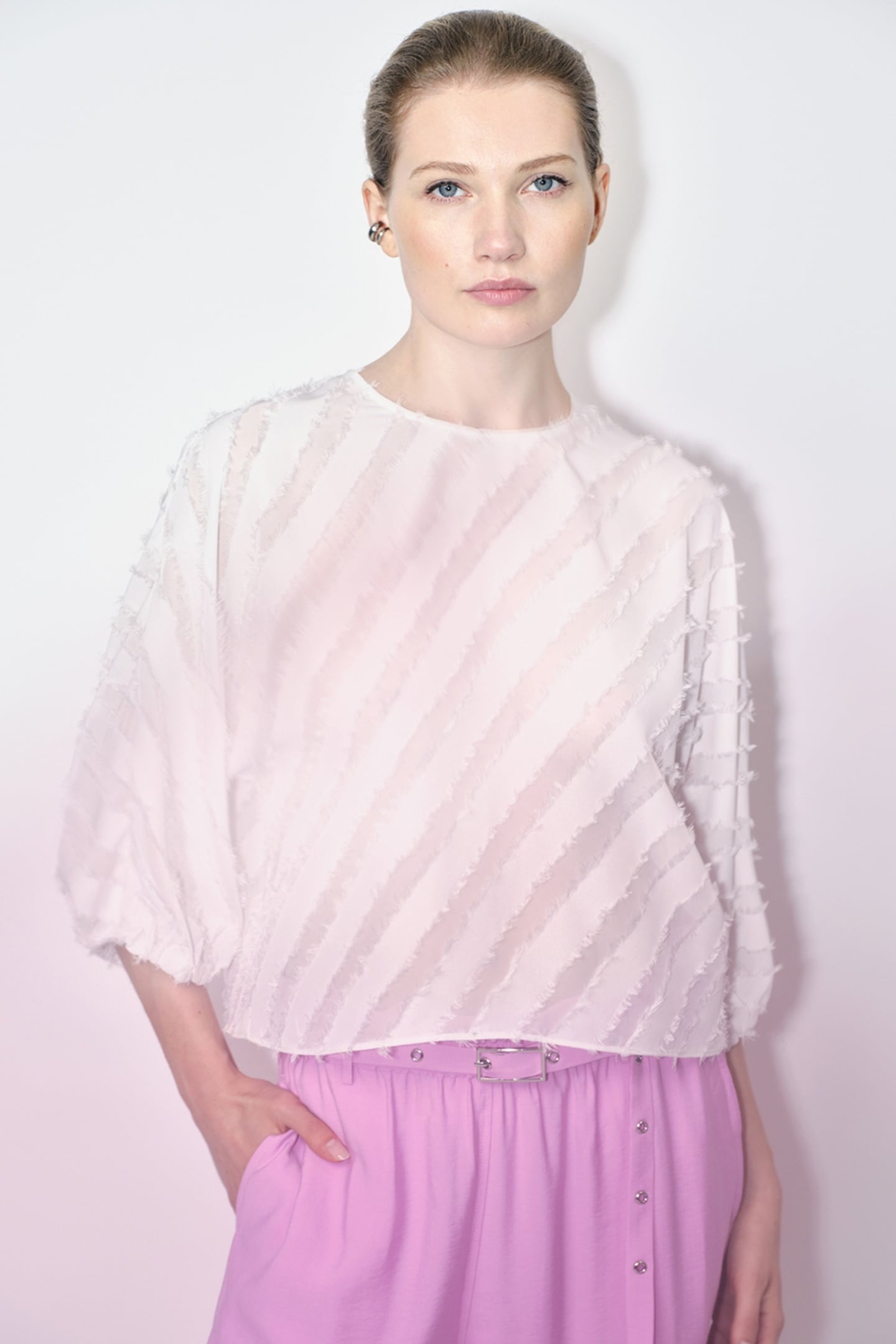 GIANA BALLOON SLEEVE TOP MILK WHITE 1