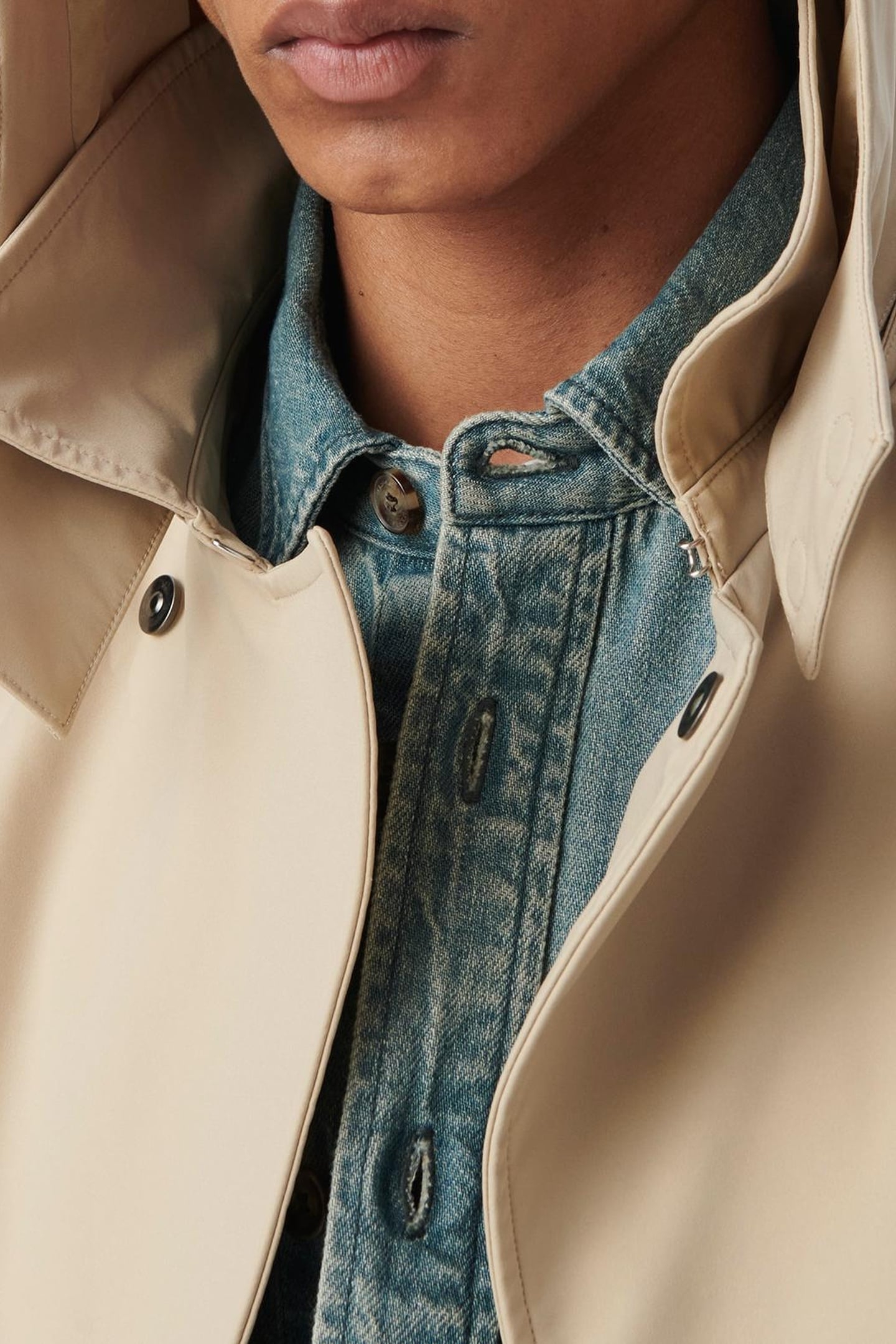 SAND NYLON WATERPROOF TRENCH COAT 5