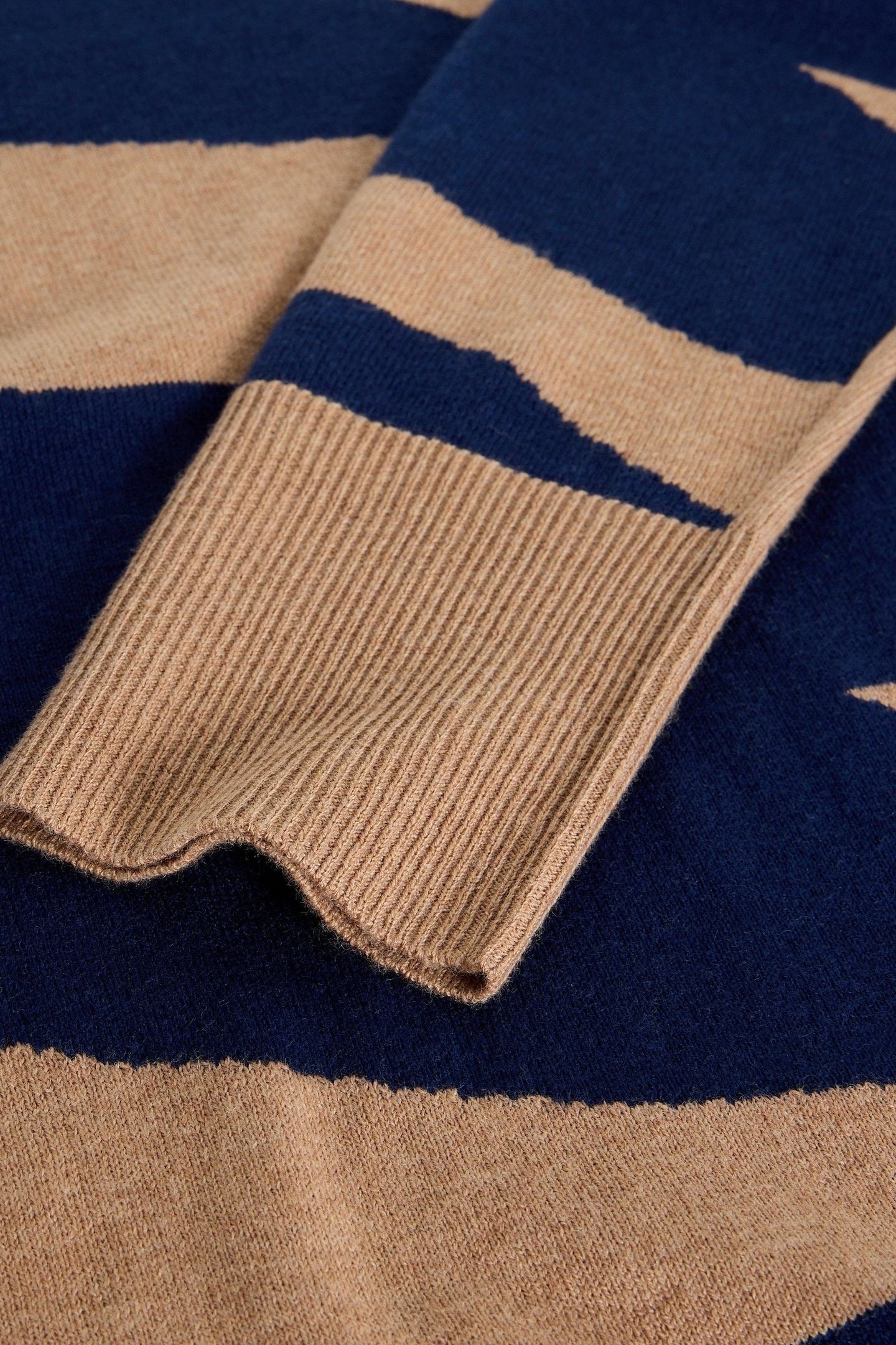 KATIE ABSTRACT JUMPER NAVY PRINT 4