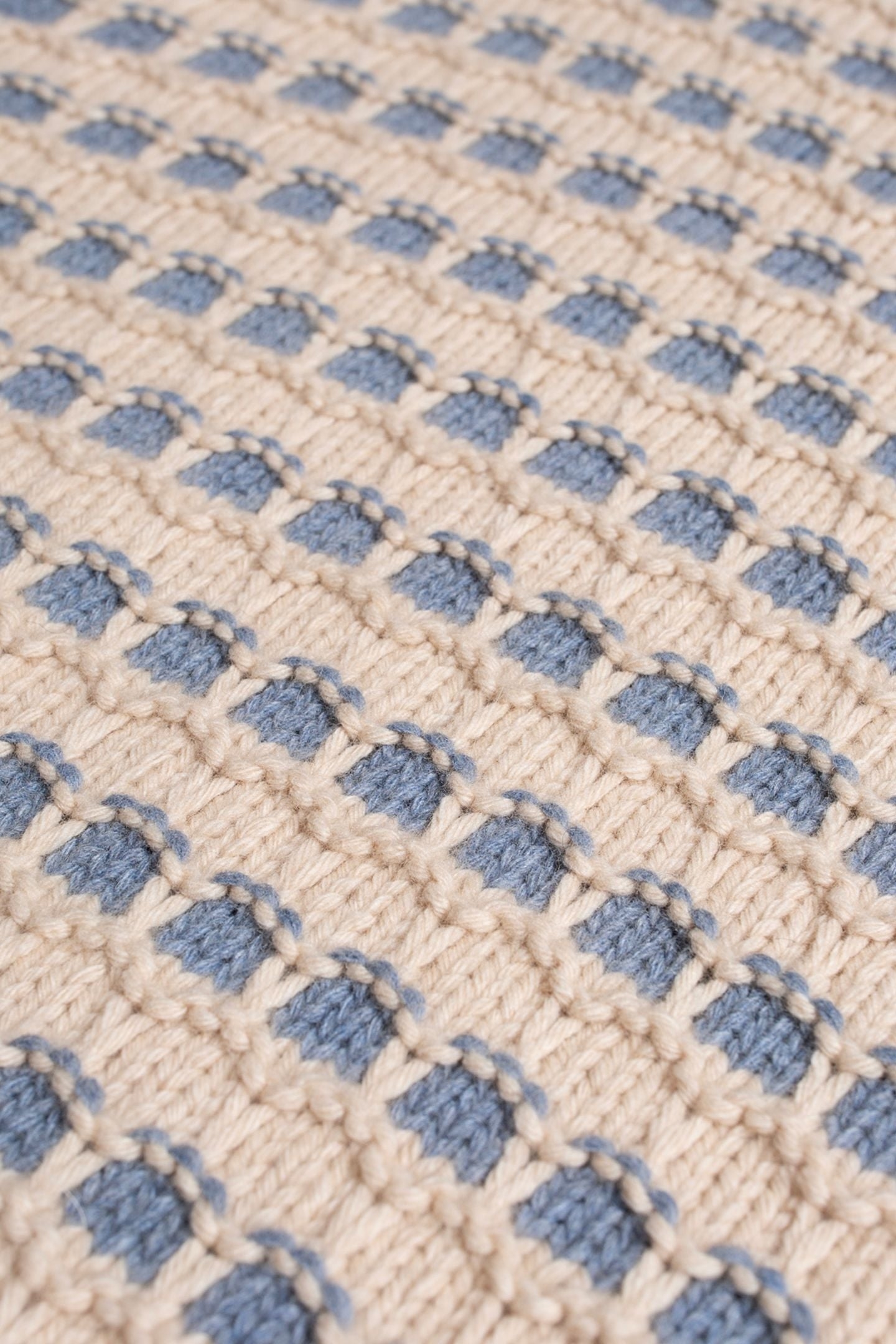 GERD STRIPED KNIT SWEATER BLUE 5