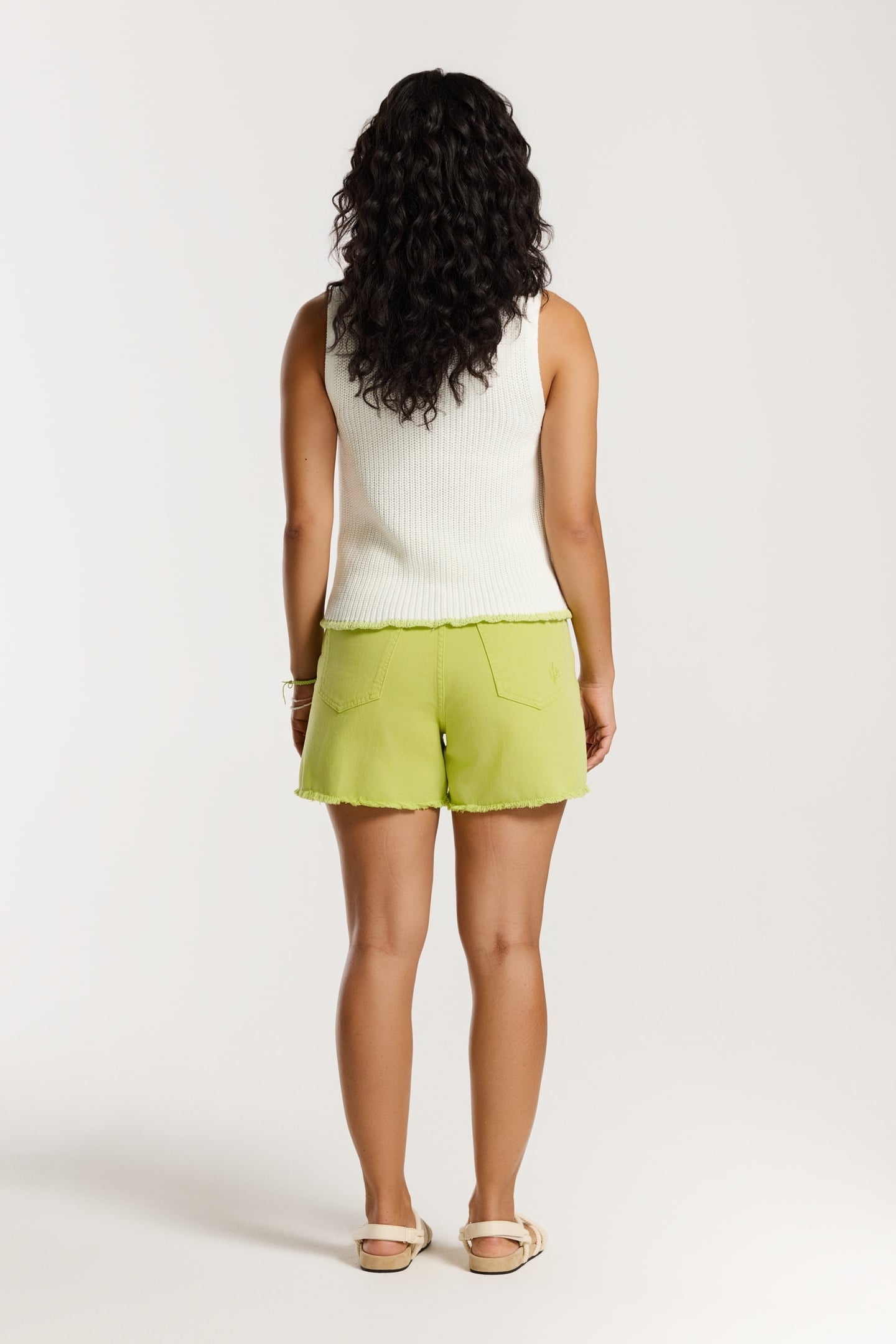 CARLA SHORTS GREEN PISTACHE 8