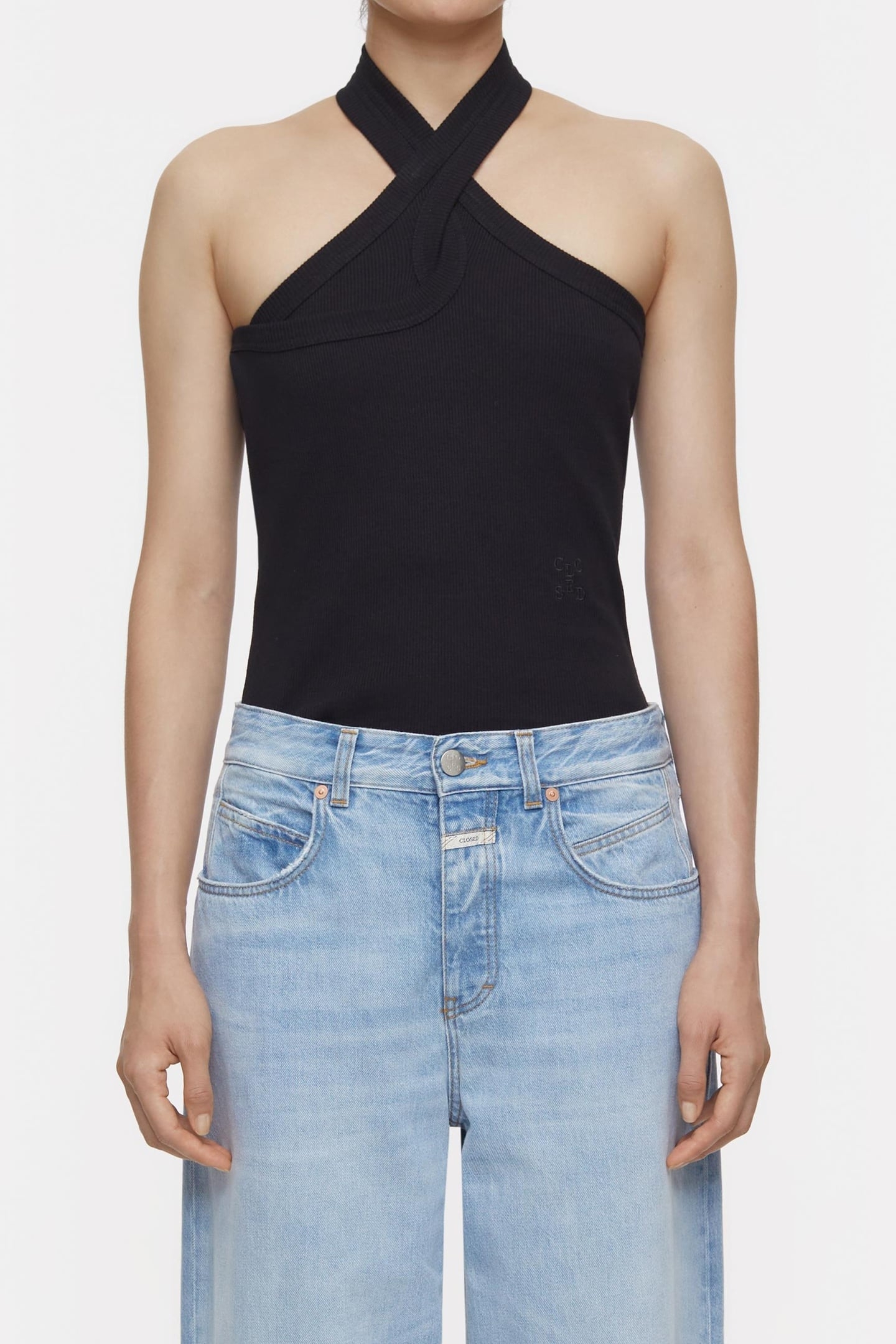 HALTER NECK TOP T-SHIRTS BLACK 3
