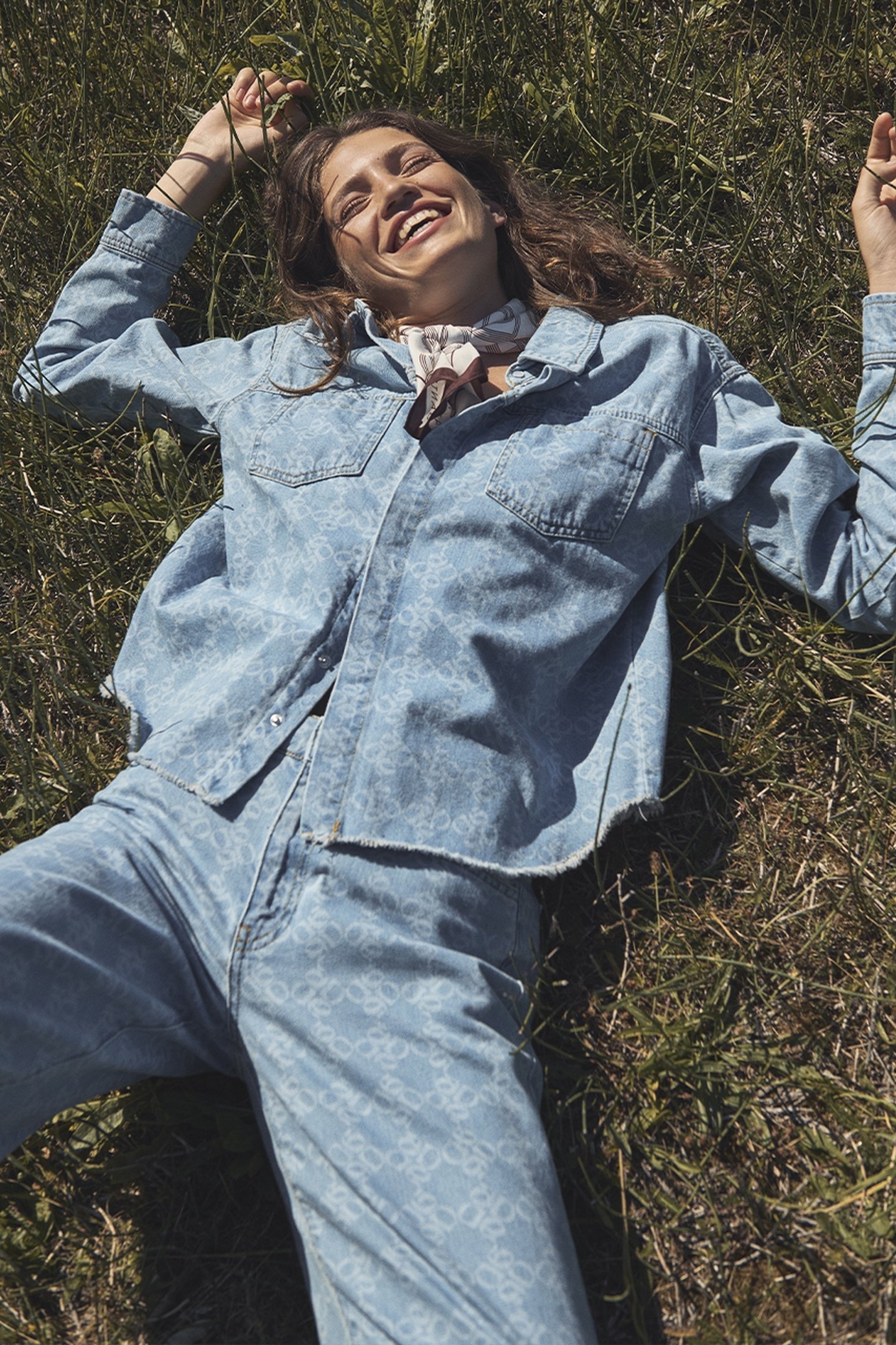 NUIT WIDELEG MONOGRAM JEANS SKYWASH BLUE 4