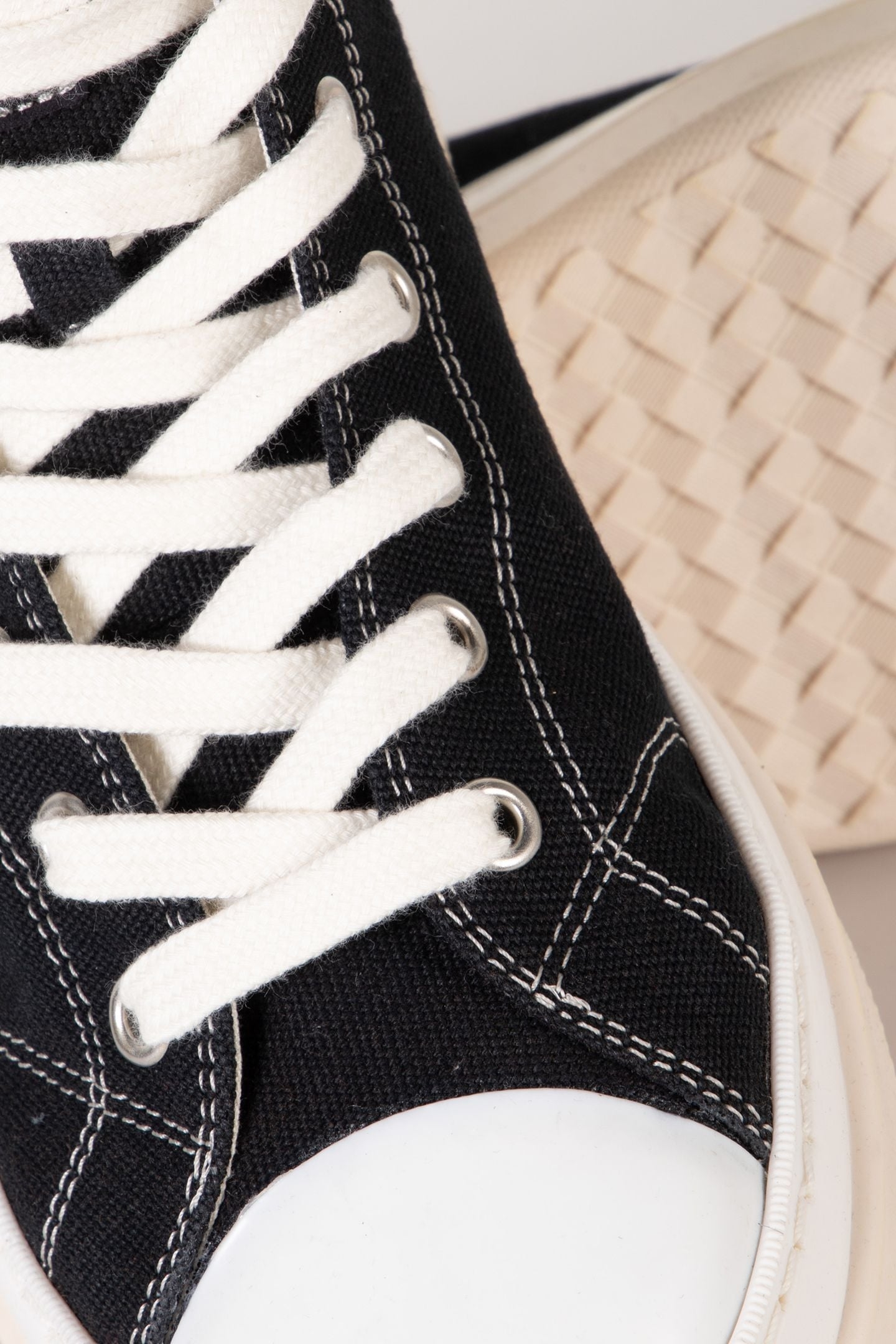 AUSTEN HIGH SHOES BLACK 4