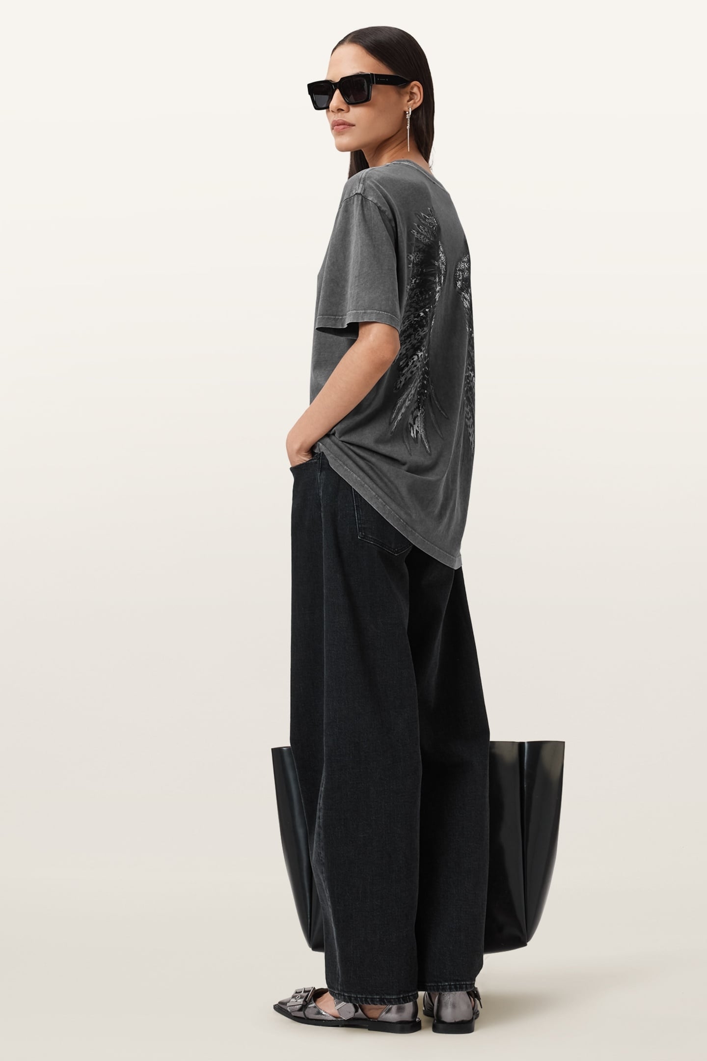 WINGS TEE WASHED BLACK 4