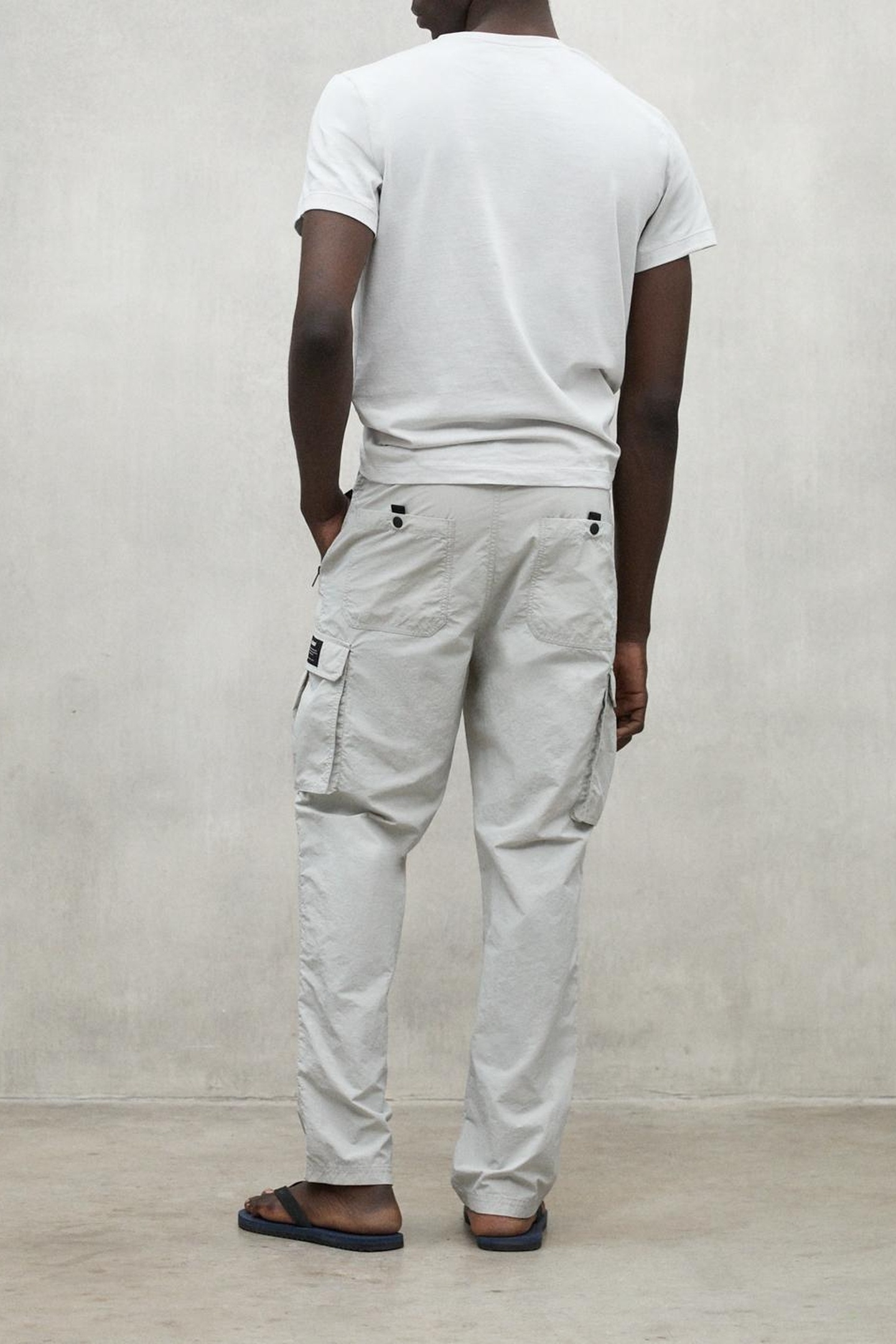 ALISTEALF PANTS LIGHT GREY 3