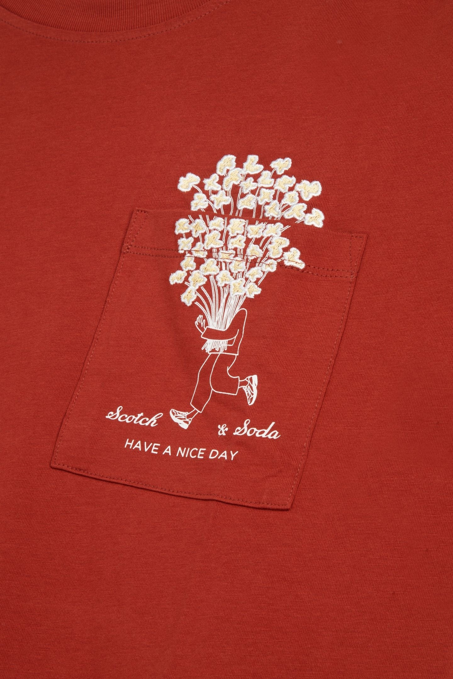 GRAPHIC TEE BURNT HENNA 3