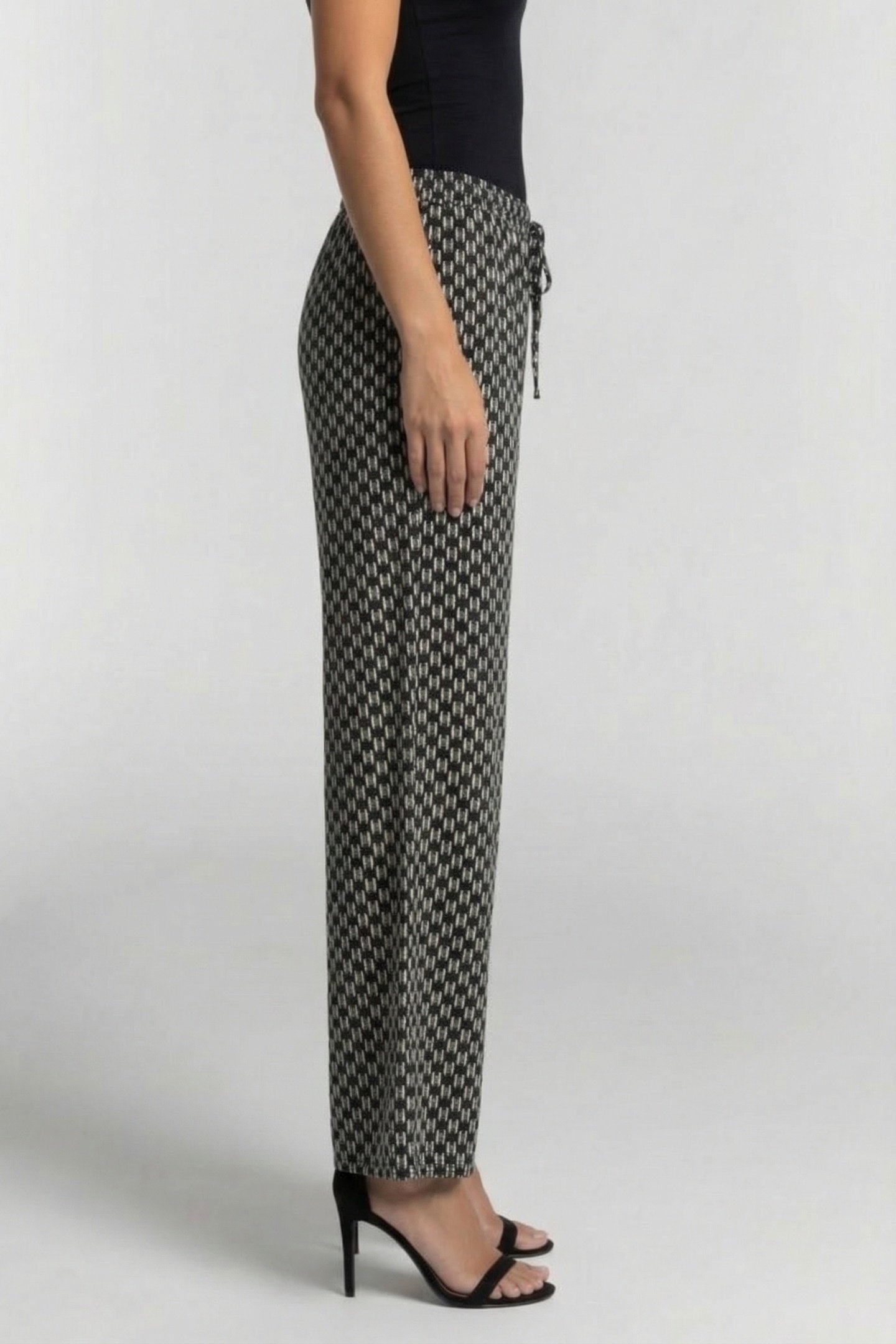 KL MONOGRAM BLACK/WHITE MONOGRAM BEACH PANTS 3