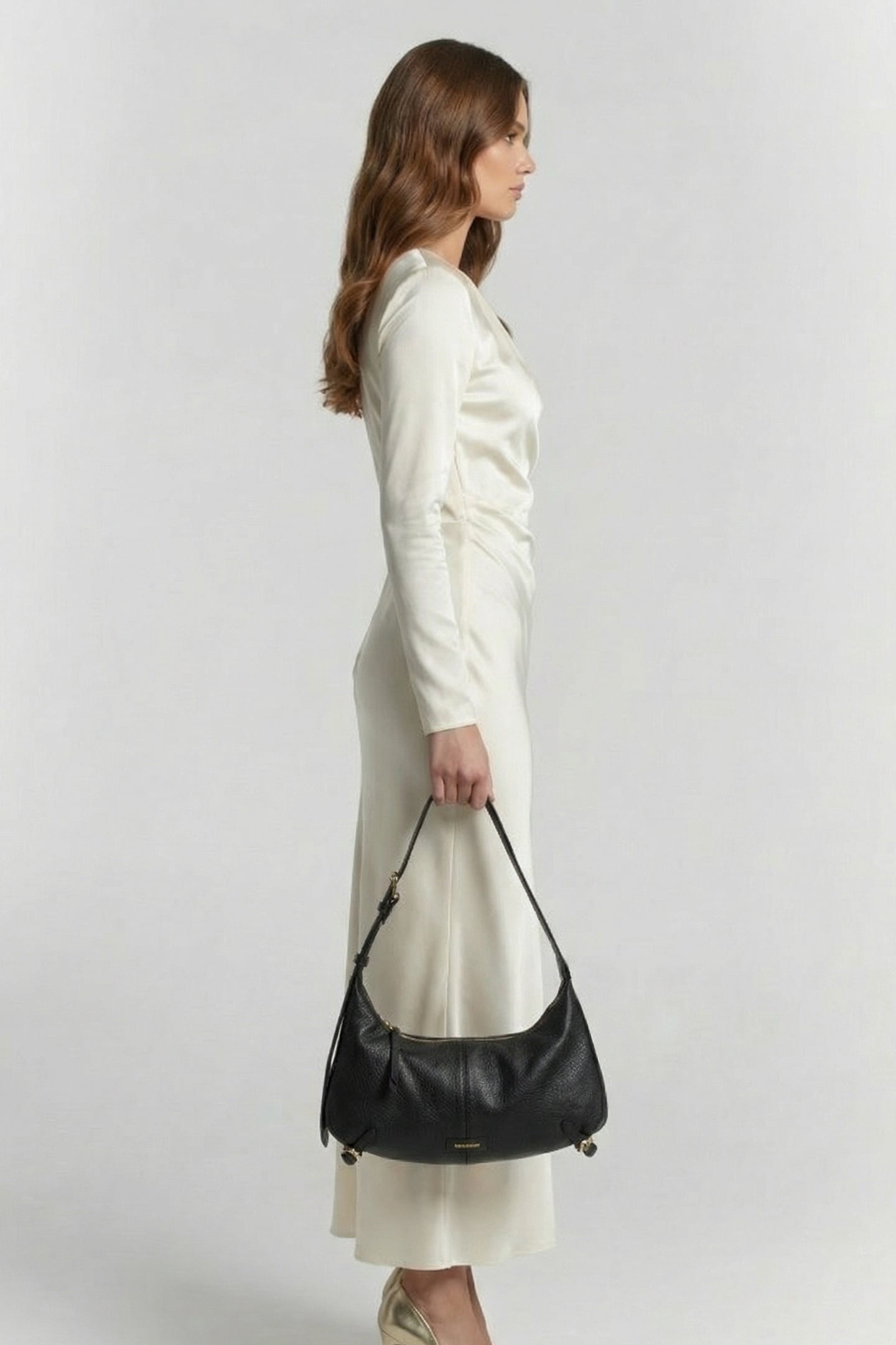 LEATHER SHOULDER BAG WIN BLACK 1