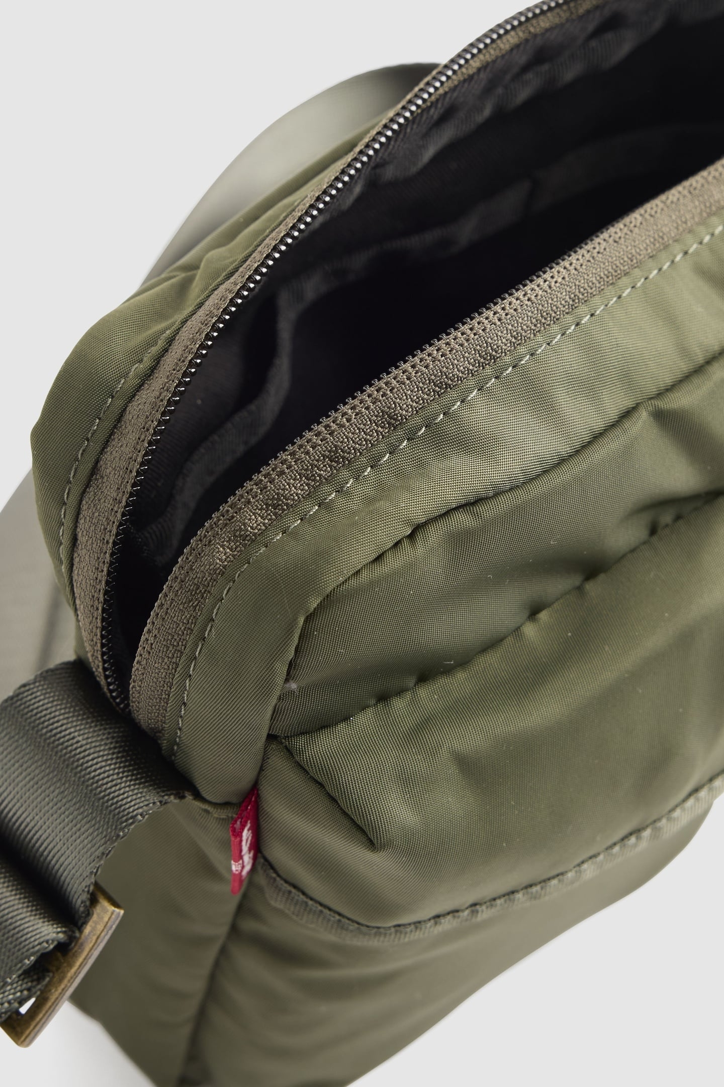 LEVI'S® MISSION BAY CROSSBODY BAG GREEN 4