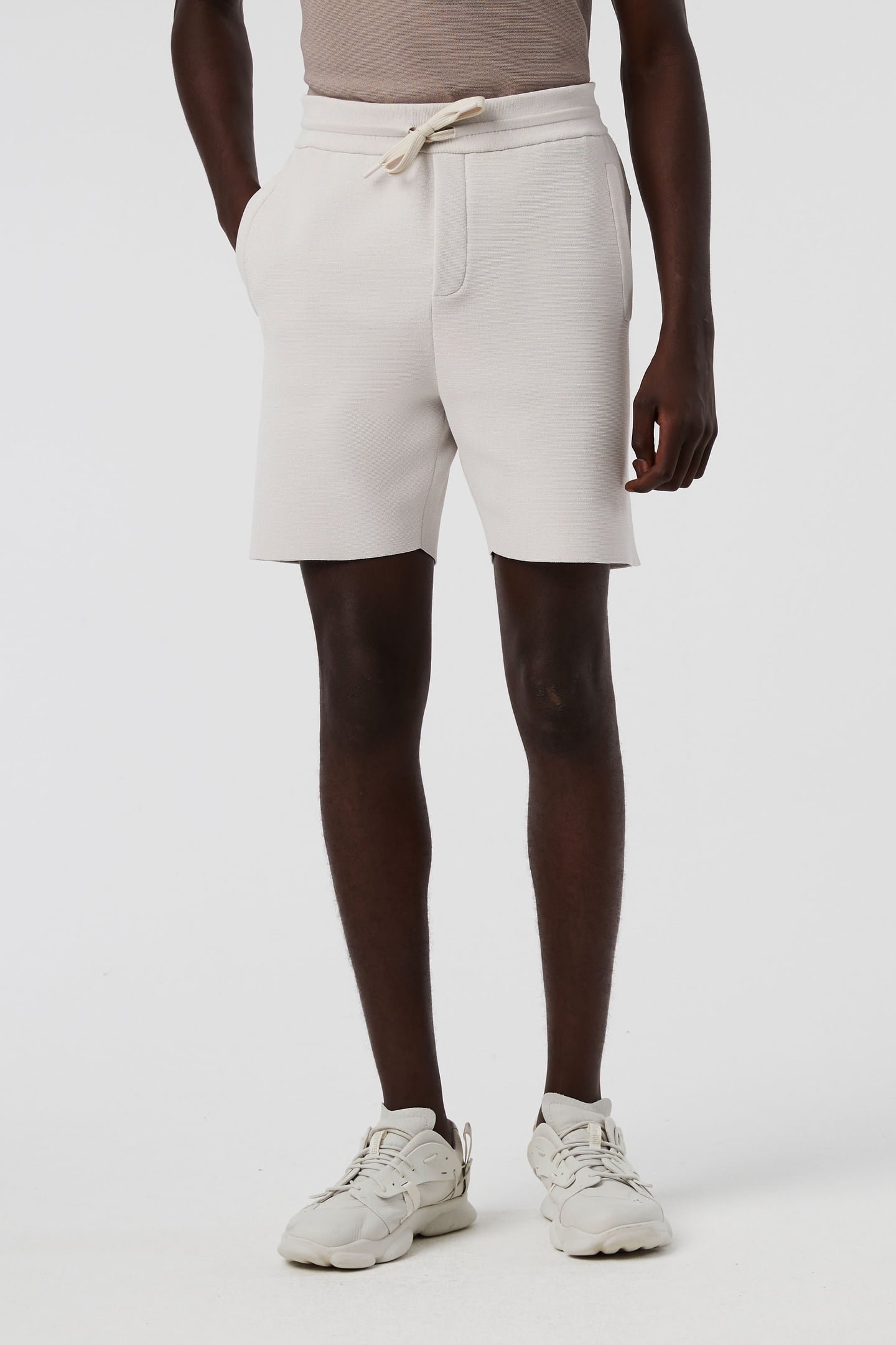 POSOS V2.Y6.01 PERFORMANCE PANTS CHALK 1