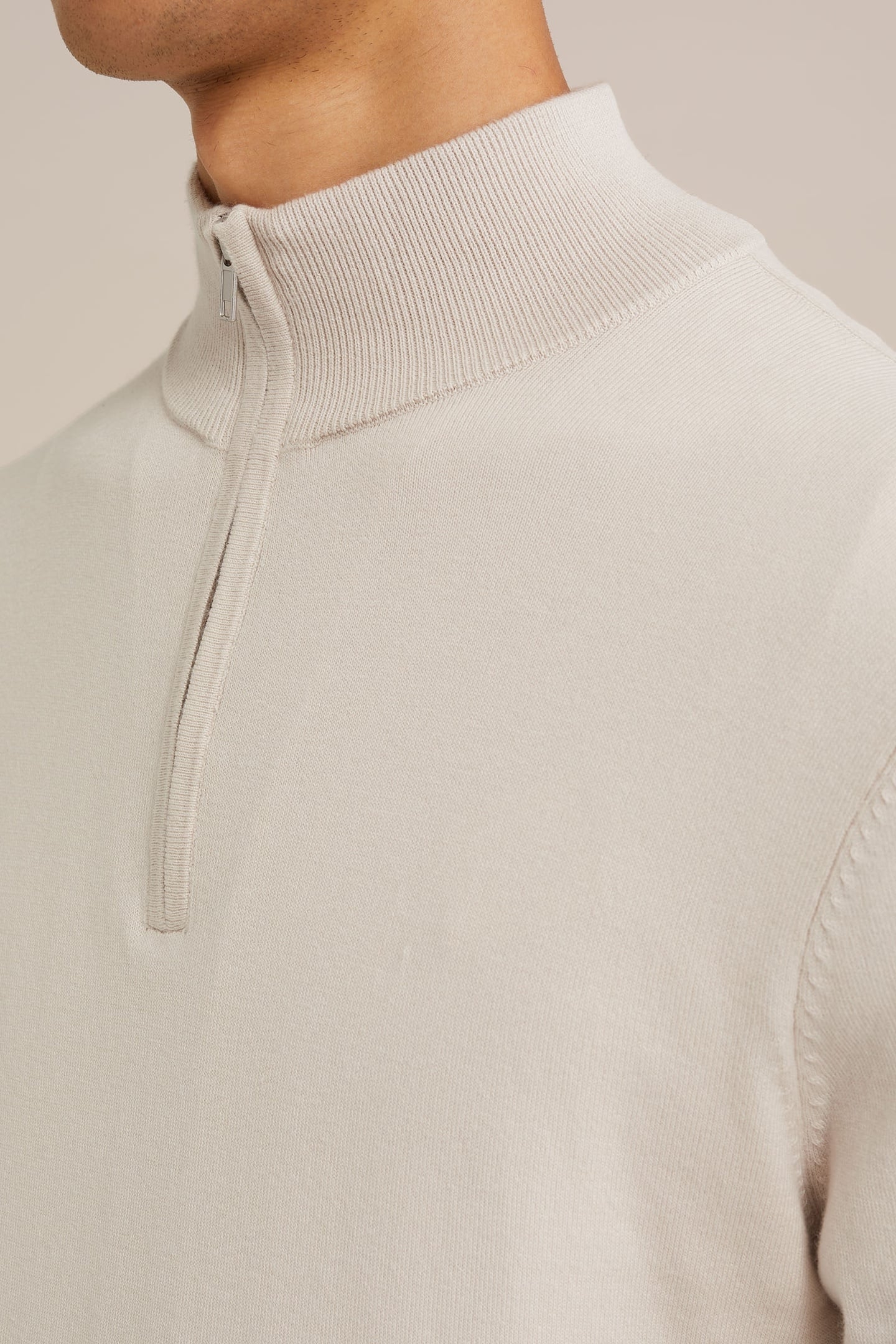 HALFWAY ZIPPER BEIGE 6