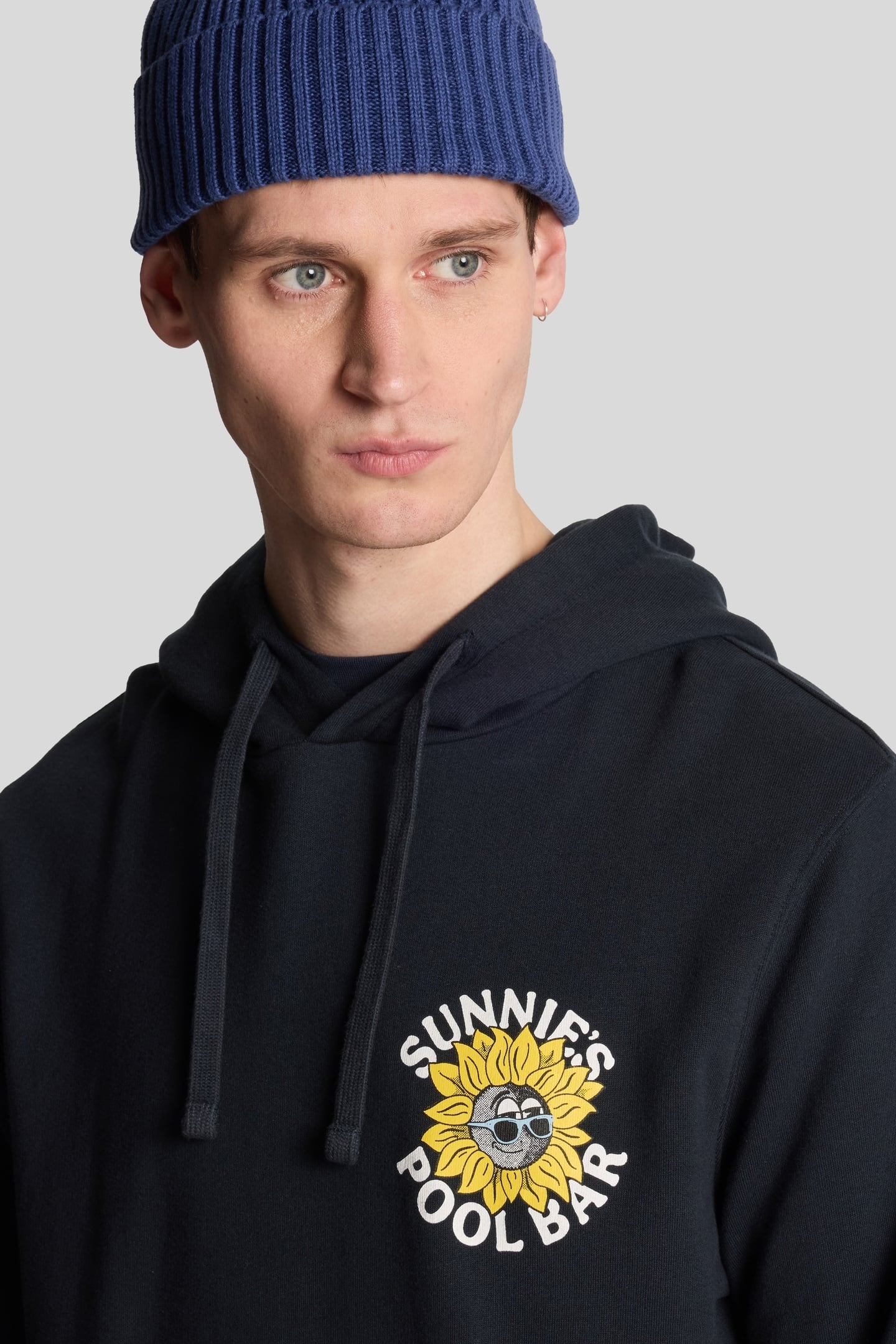 SUNNIES POOL BAR GRAPHIC PULLOVER HOODIE DARK NAVY 6