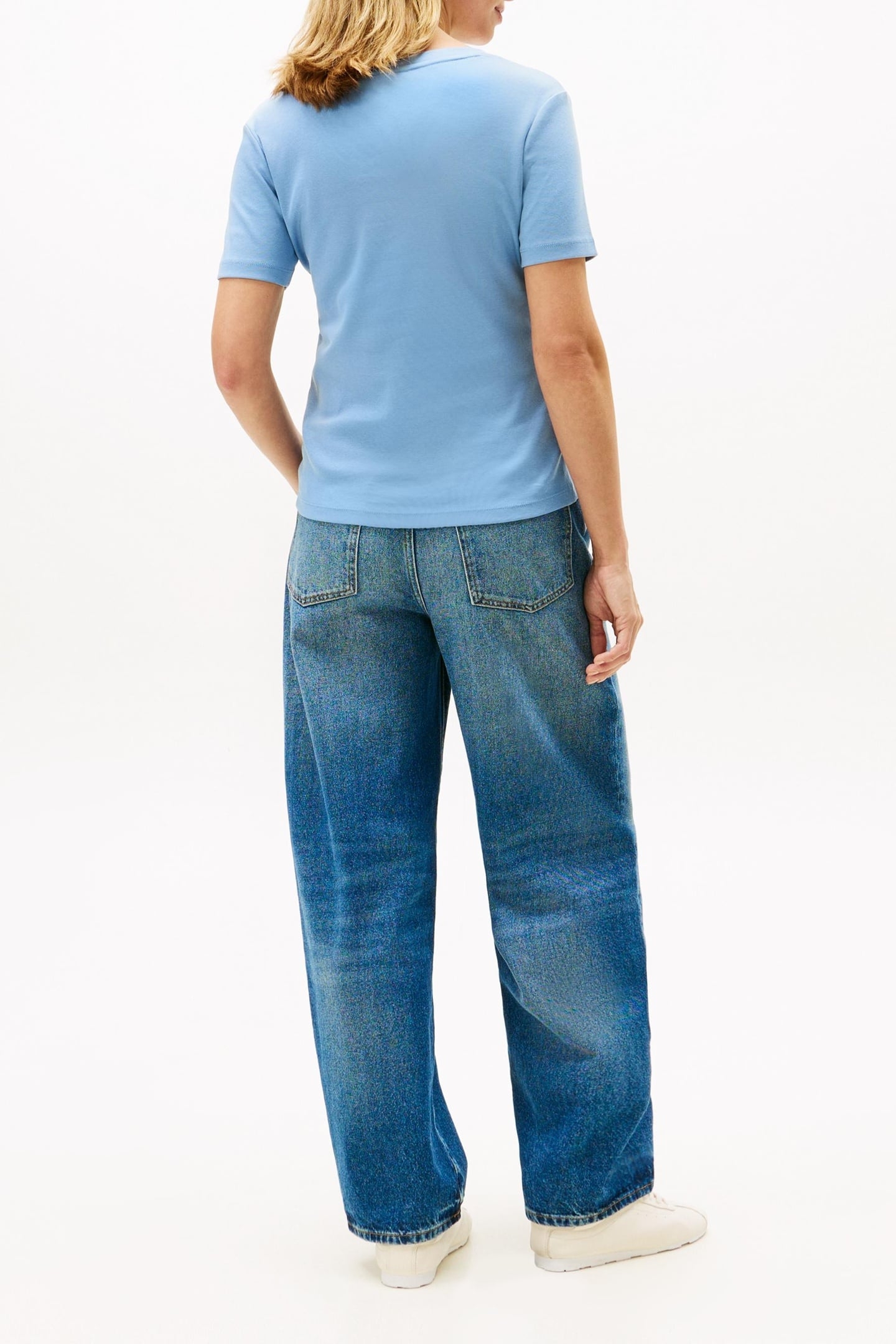 SLIM CODY V-NECK SS TEE CLEAR WATER 3