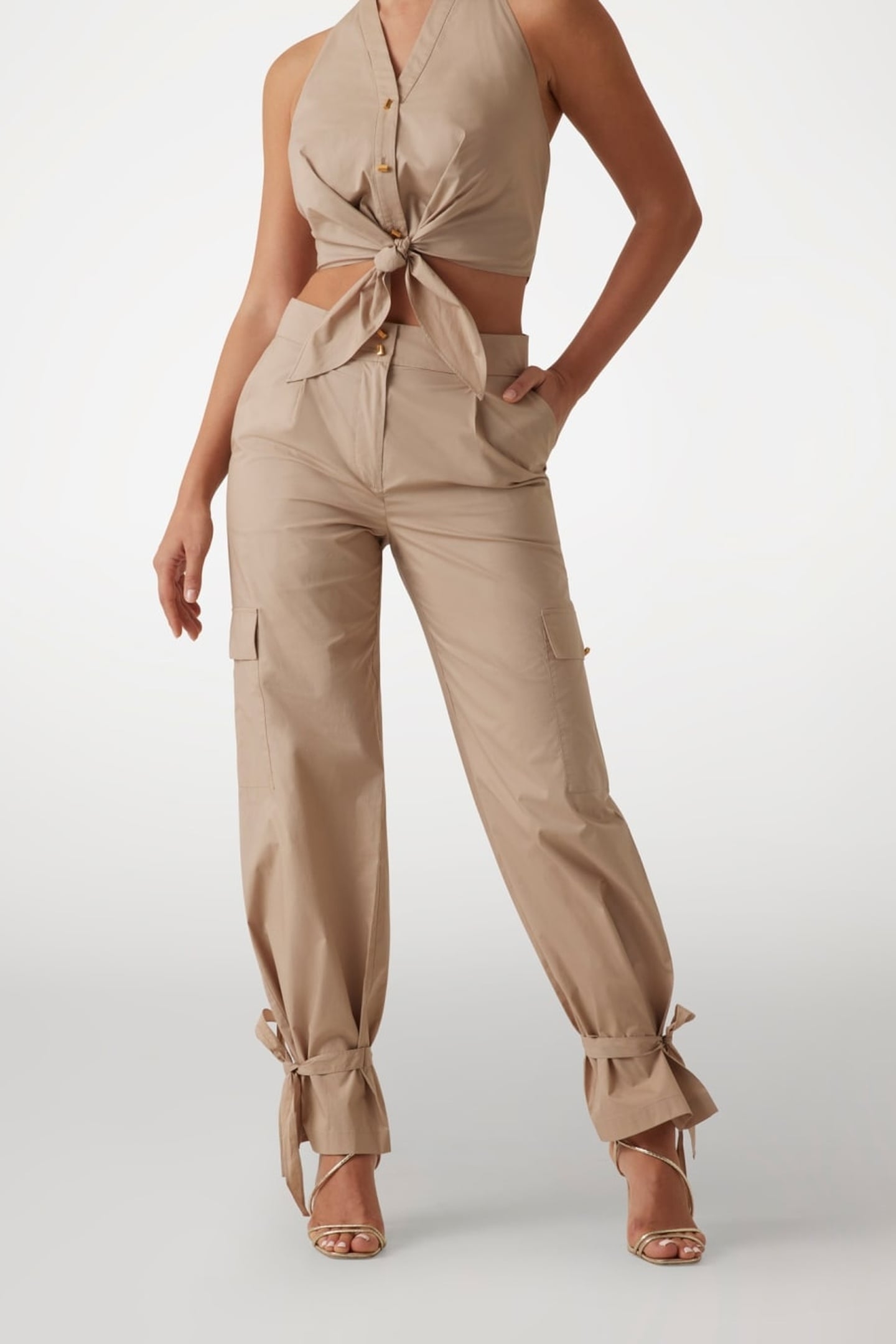 MARCIANO BY GUESS PAT CARGO PANT NATURAL ALMOND 2