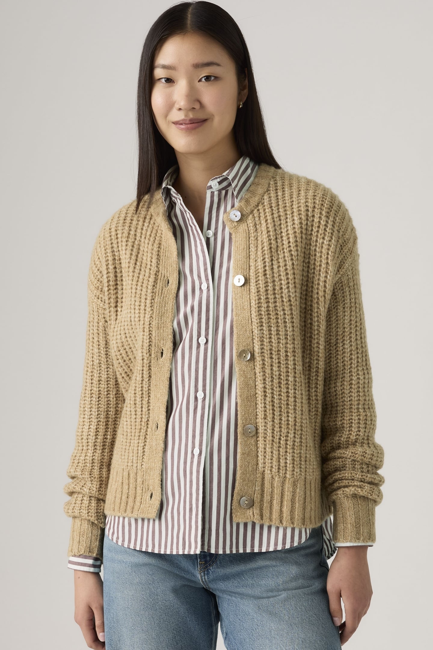 LUNA SHELL BUTTON CARDIGAN NEUTRAL 2