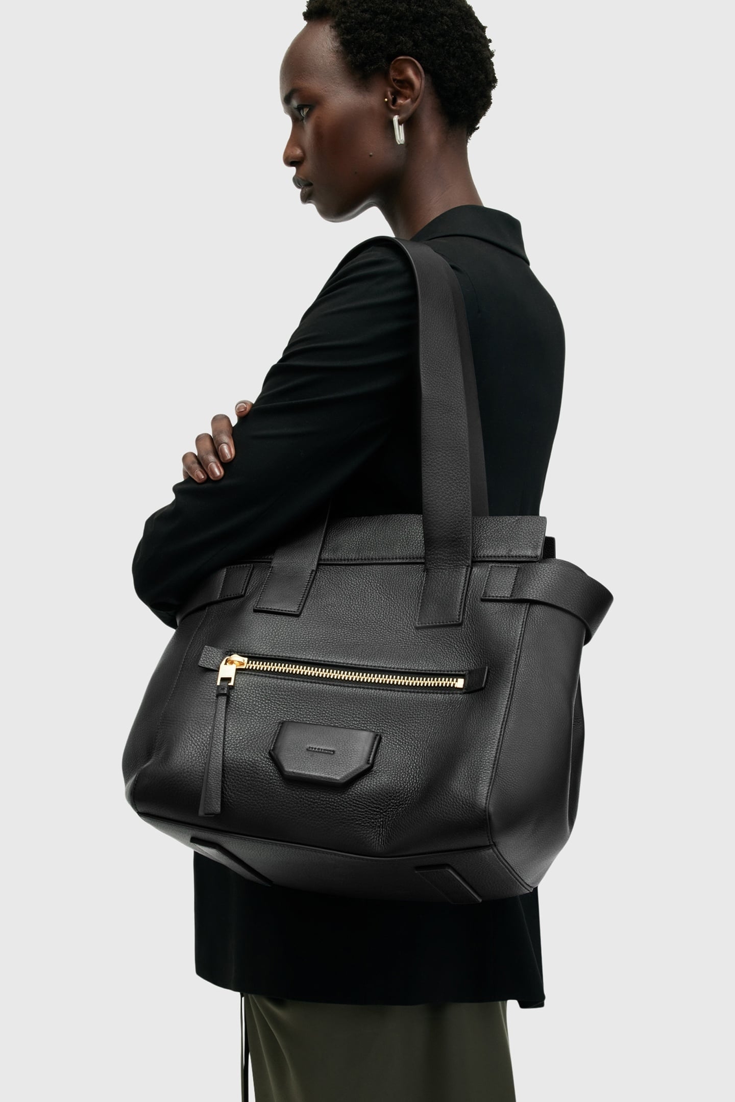 PEREZ SHOULDER BAG BLACK 1