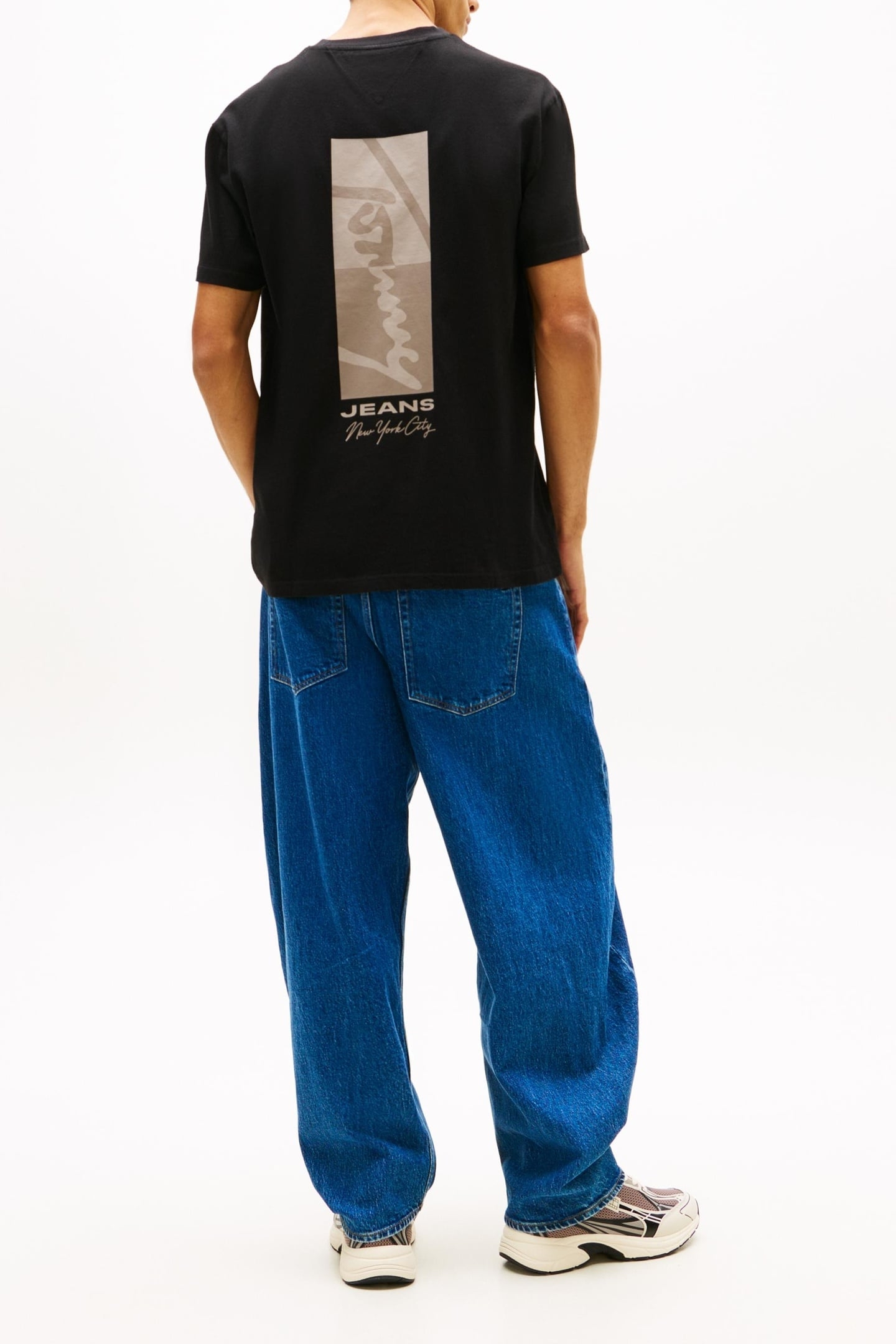 REGULAR BLOCK SIGN T-SHIRT BLACK 2