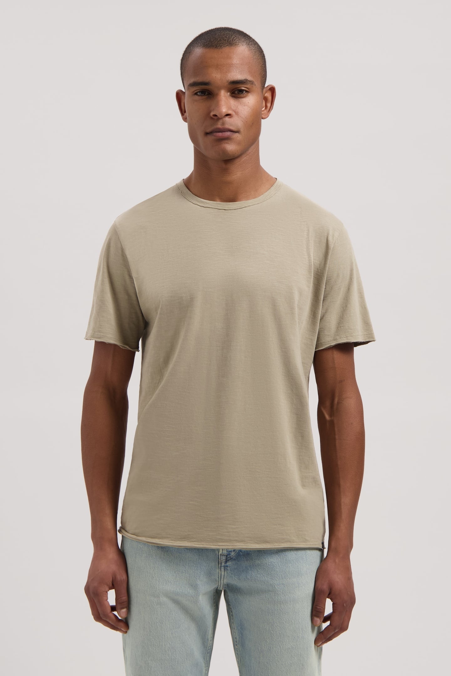 DS_KING TEE VINTAGE KHAKI 5