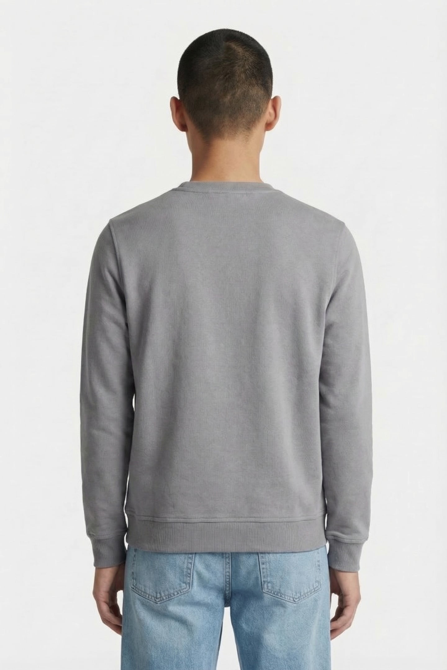 DARK GREY SWEAT CREWNECK 2