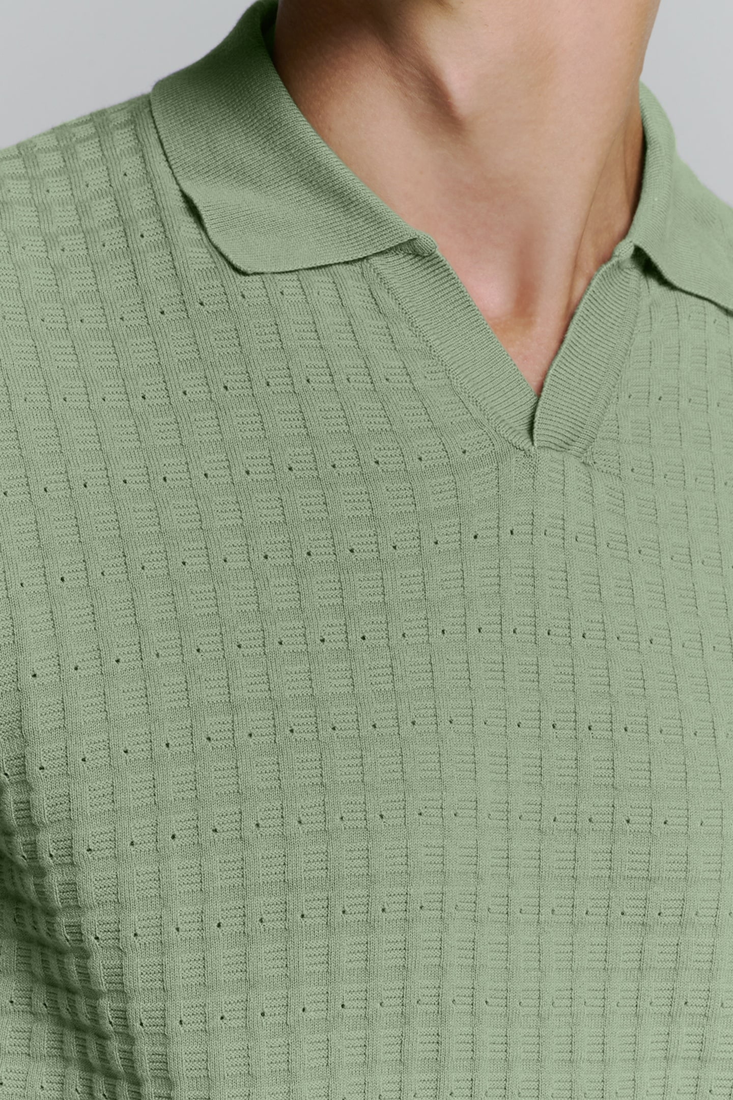 PULLOVER SHORT SLEEVE POLO V SOLID JACQUARD GREEN 7