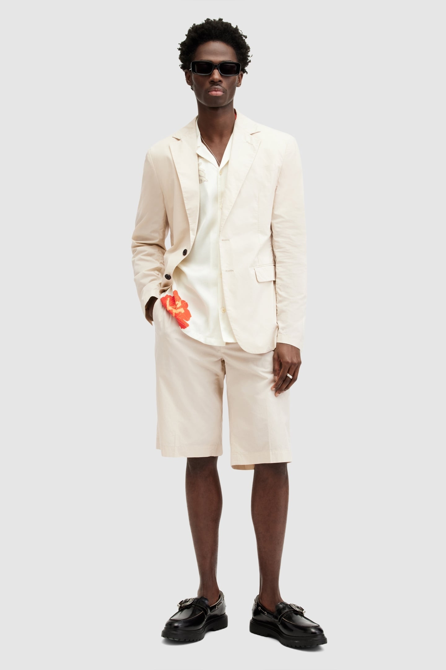 MARS SHORT BAILEY TAUPE 2