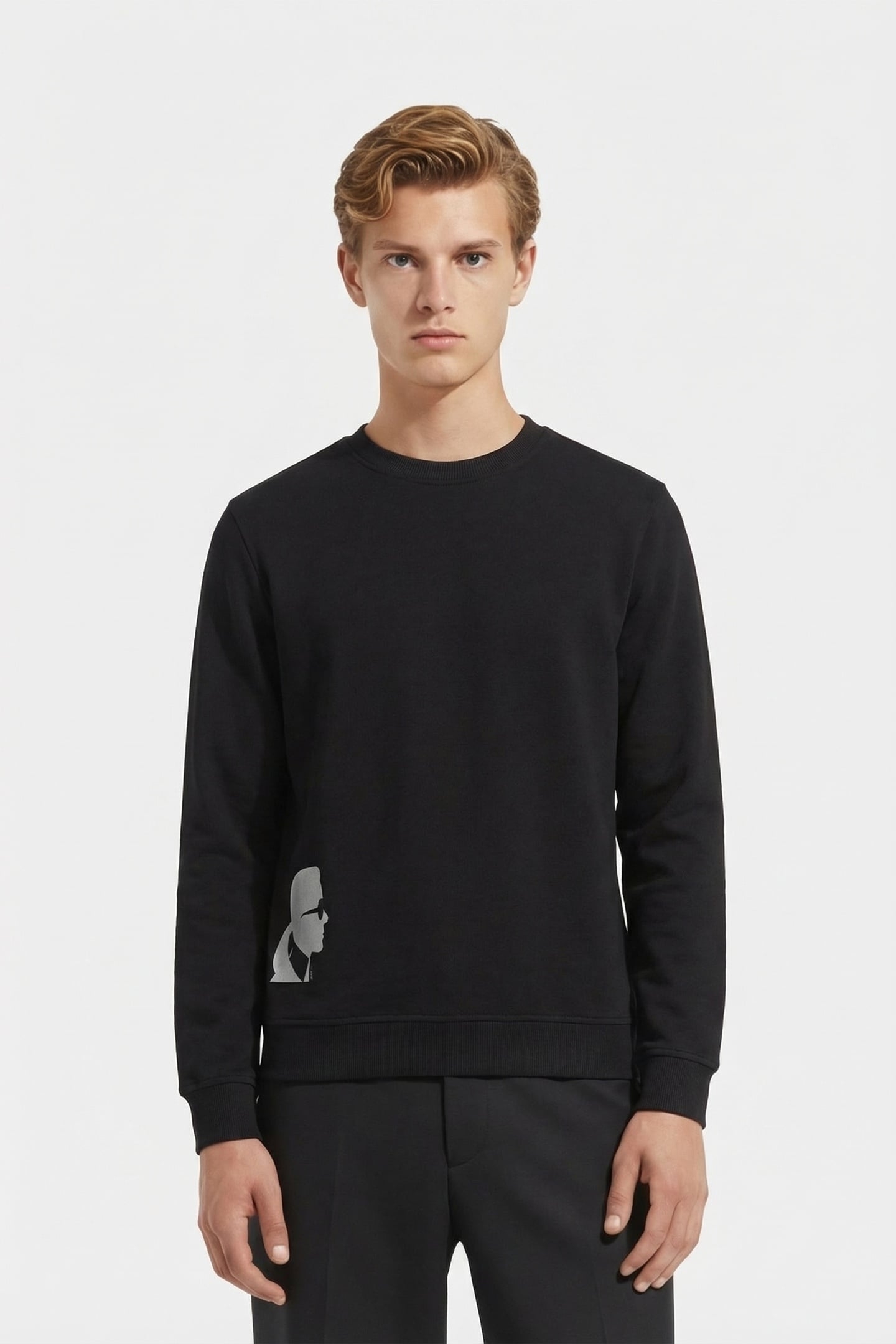 BLACK SWEAT CREWNECK 1