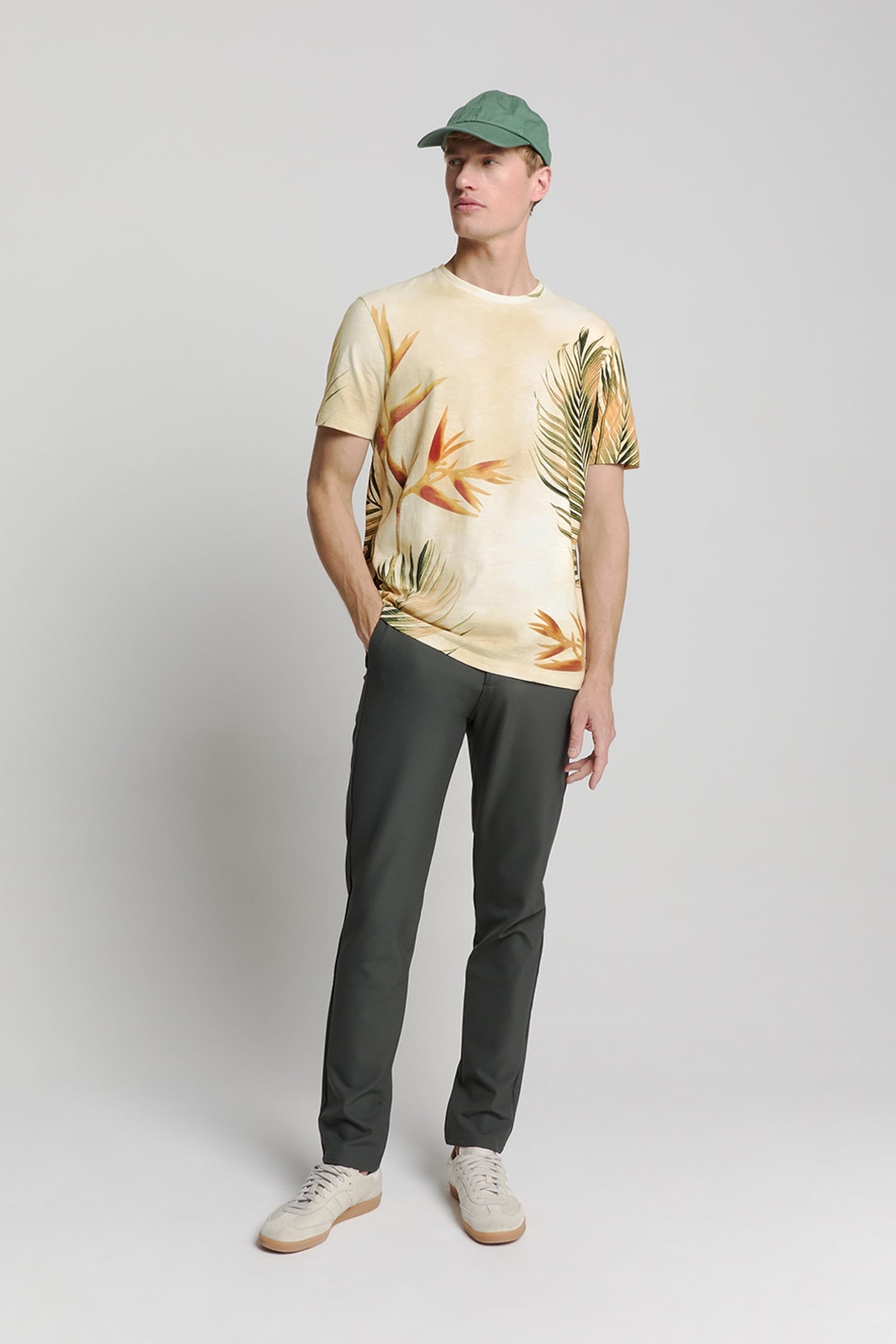 T-SHIRT CREWNECK ALLOVER PRINTED SLUB GARMENT DYED SAND 3